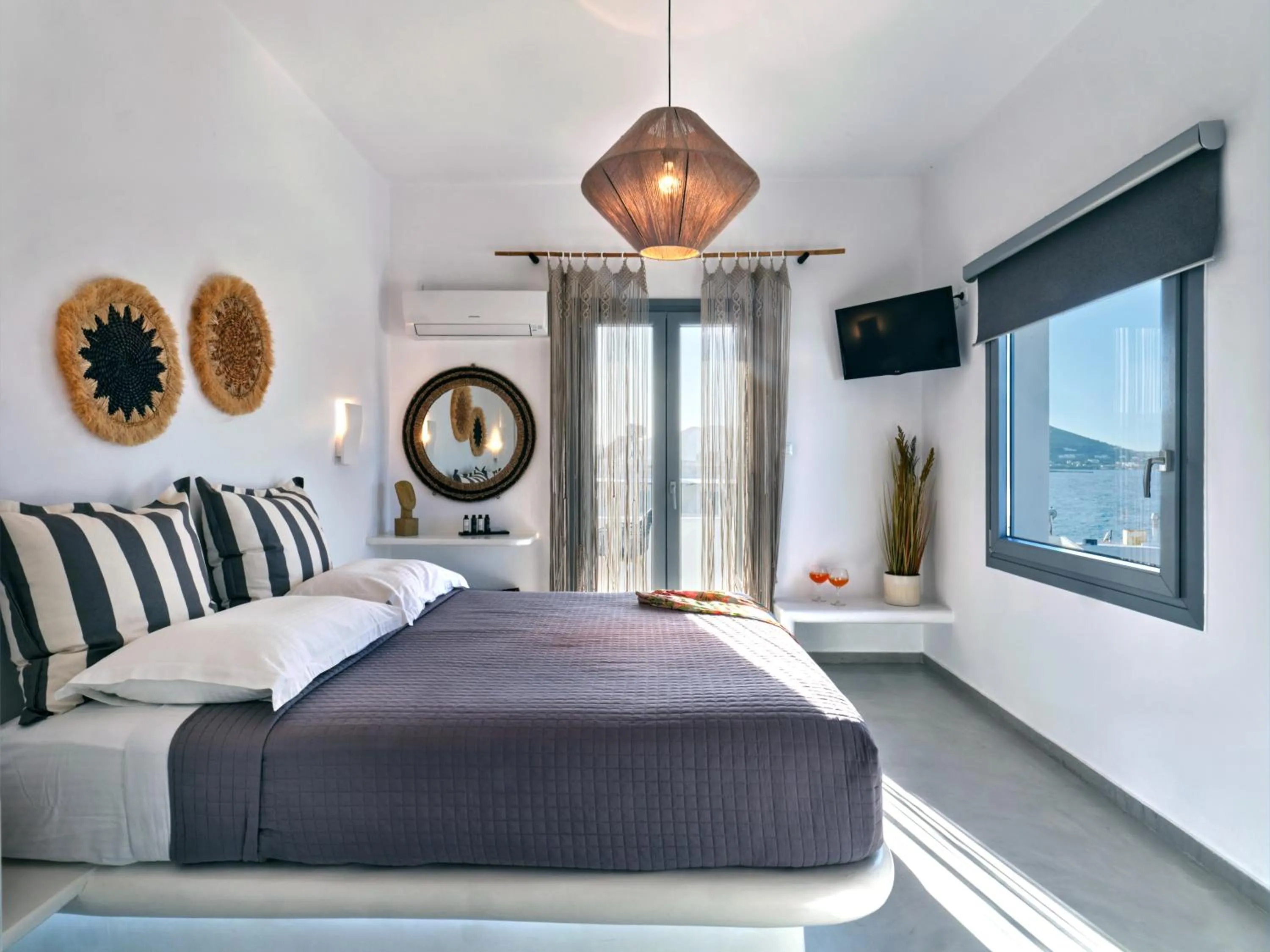 Bedroom, Bed in Ariti Seaside Residence