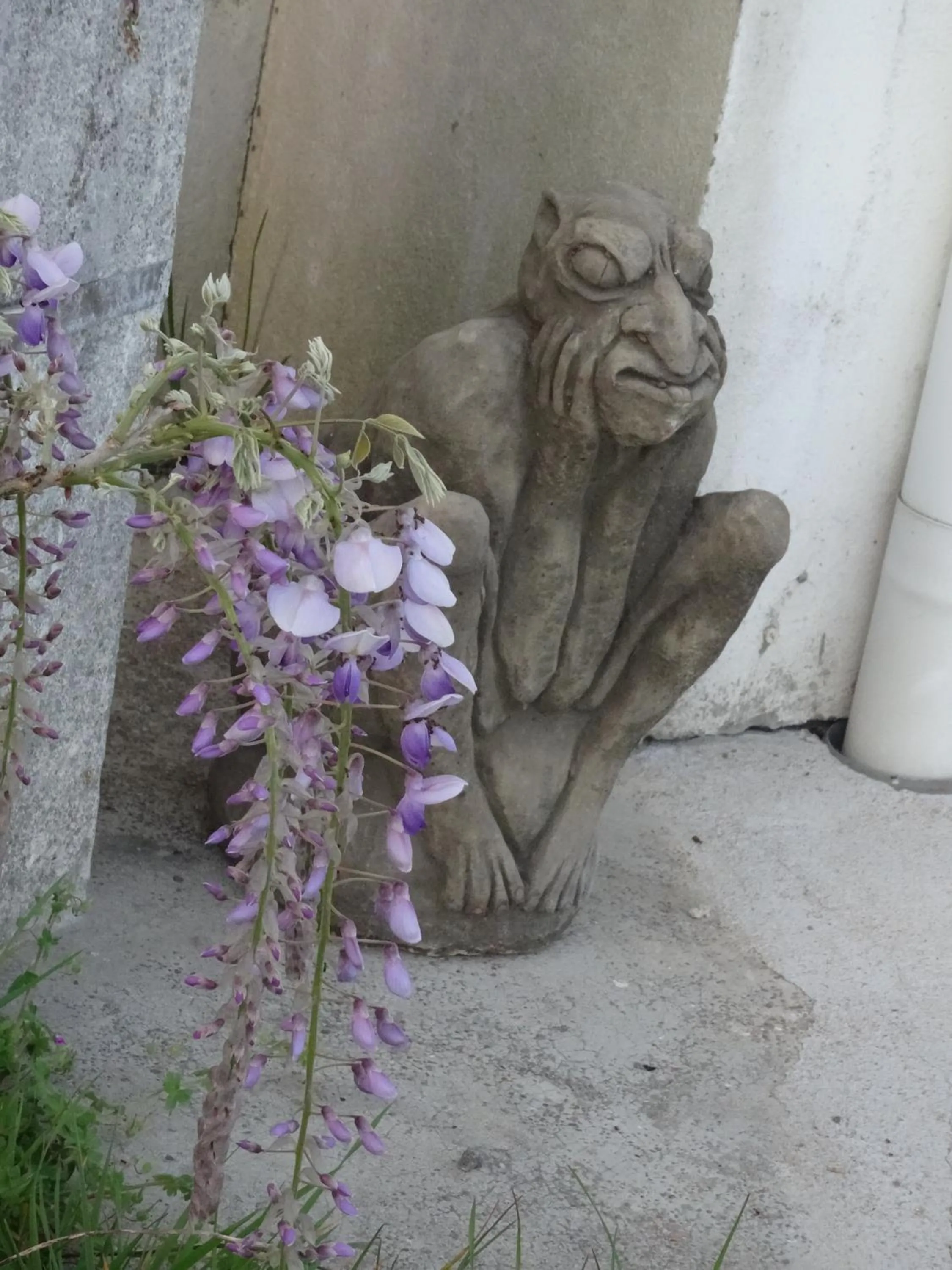 Decorative detail in Auberge BonBeauJoli