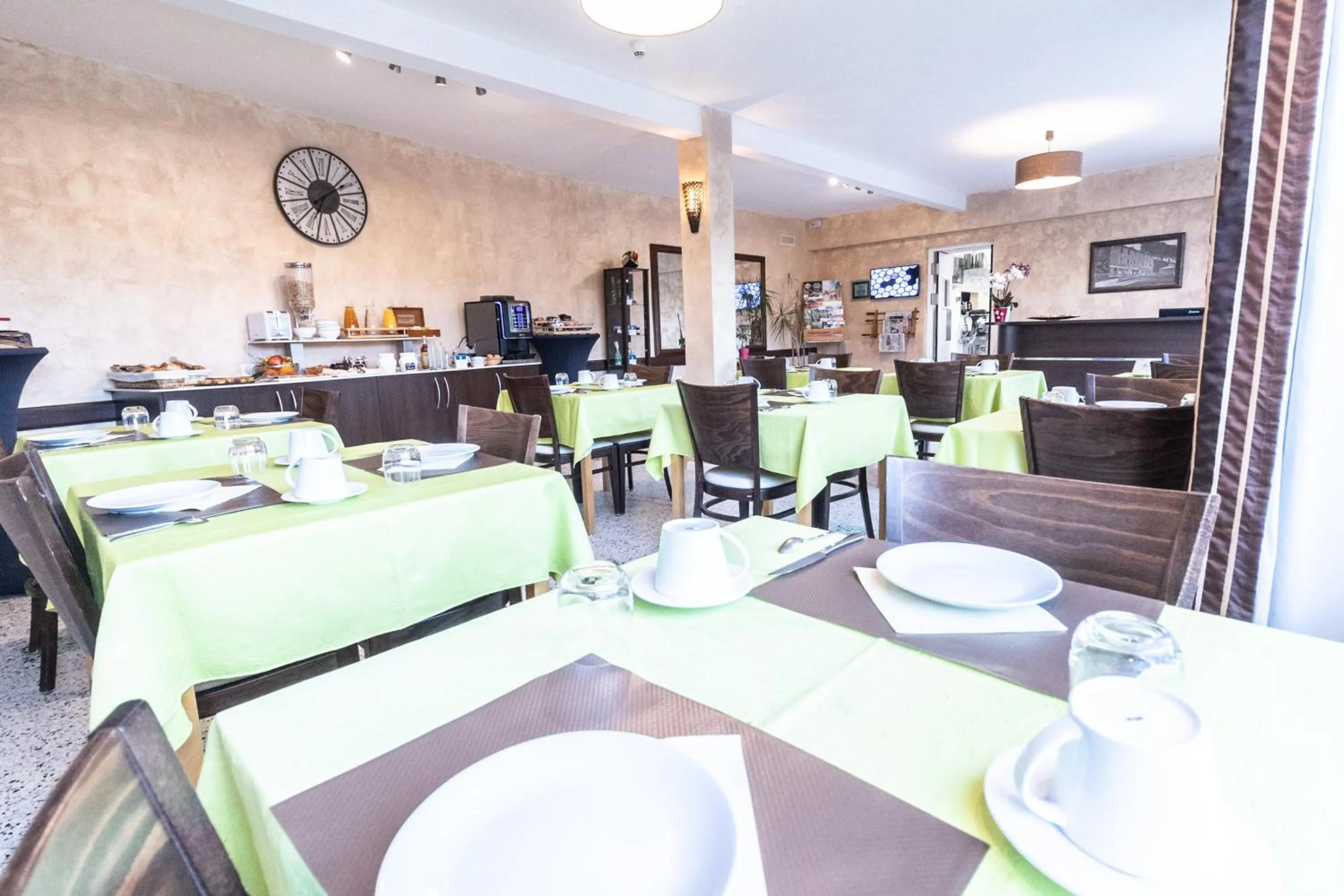 Breakfast in Hôtel De La Plage