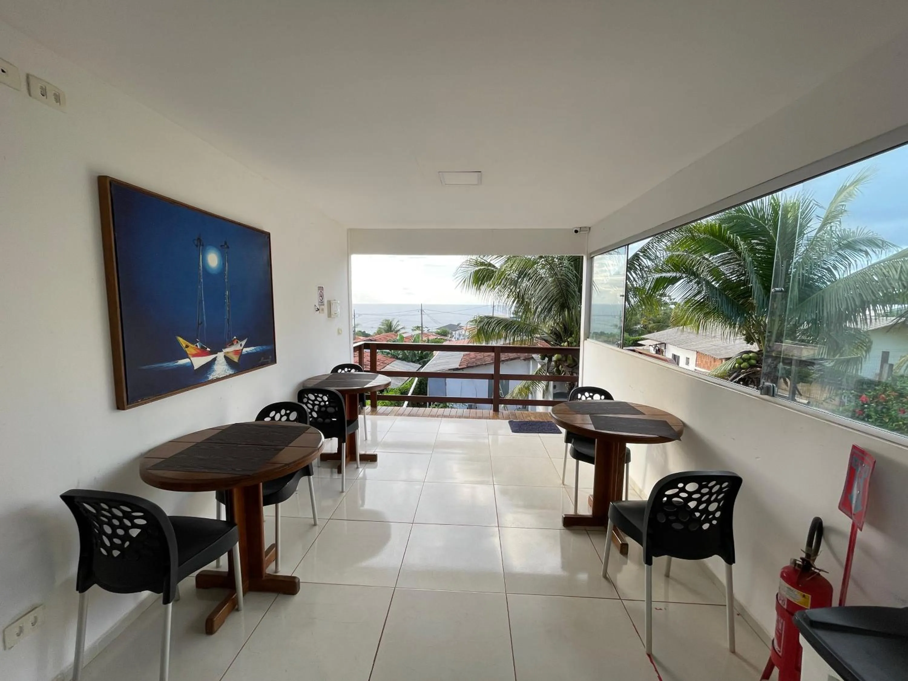 Dining area in Pousada Aratu