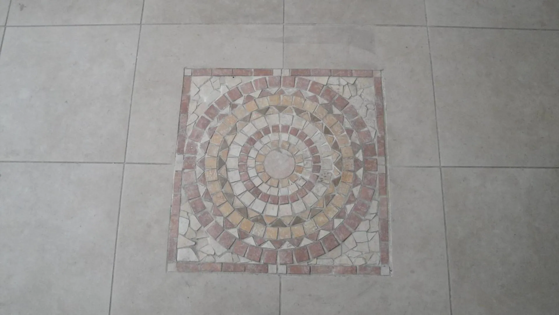 Decorative detail in Résidence Meublée Services