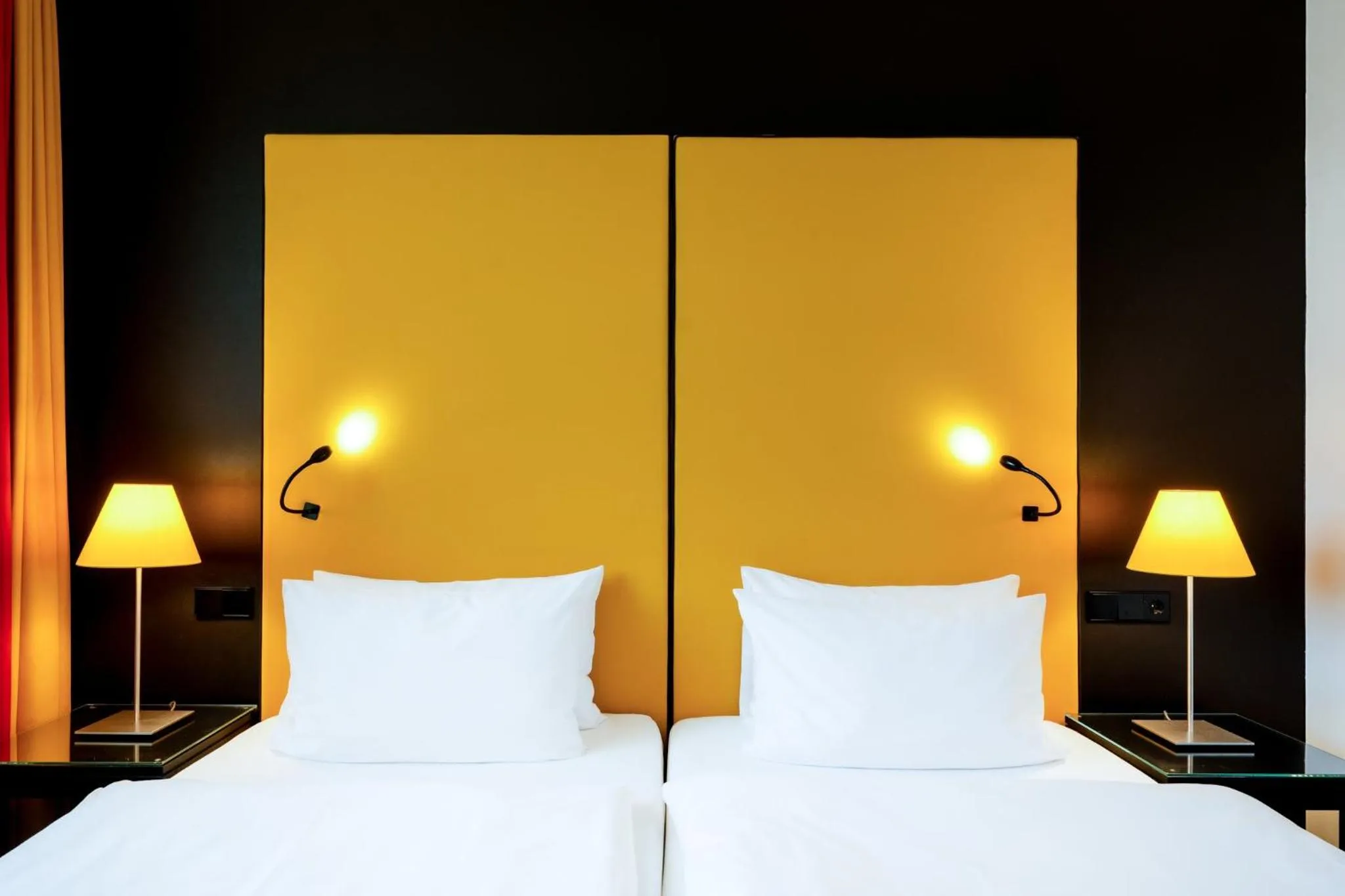 Photo of the whole room, Bed in Holiday Inn Munich - Westpark by IHG