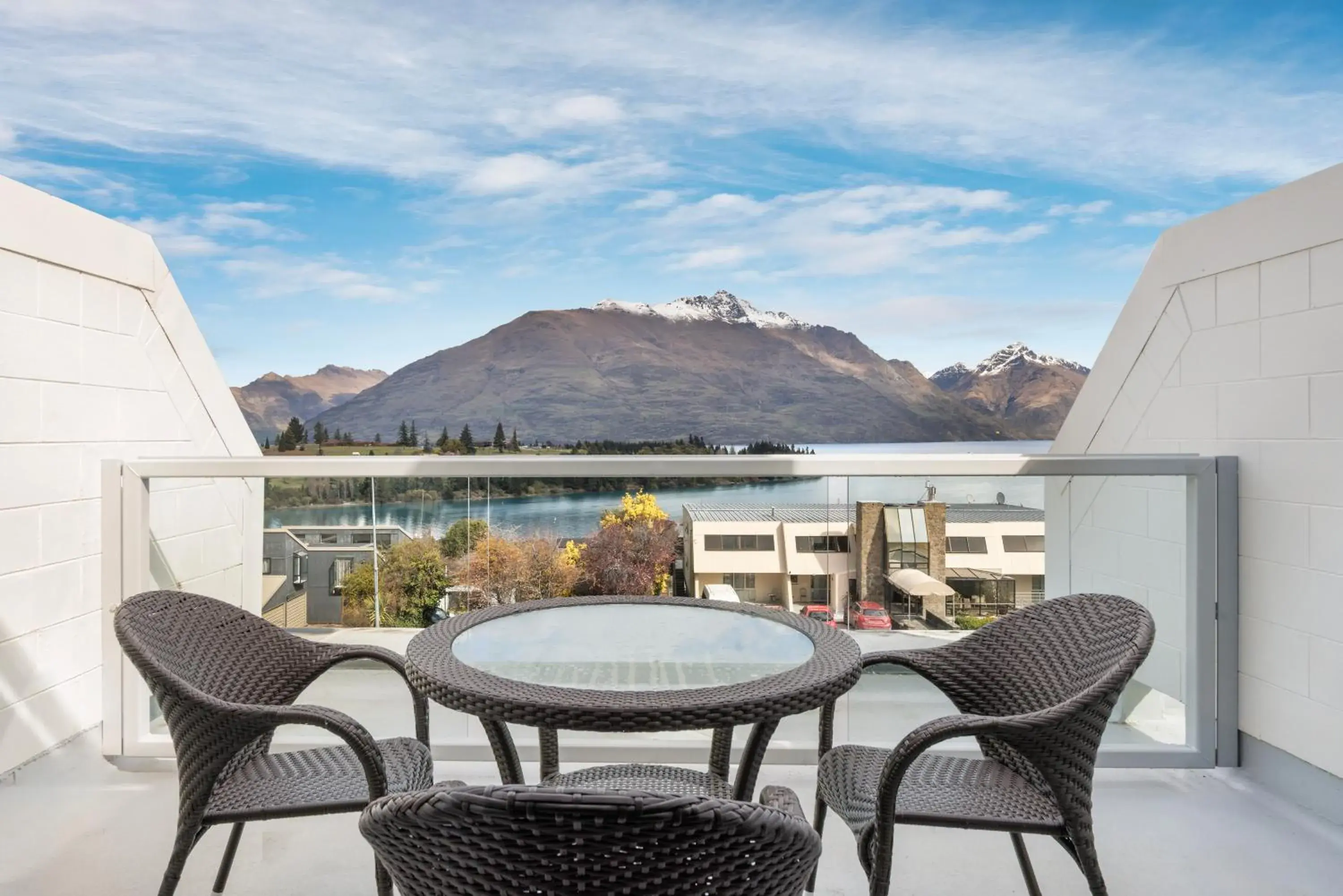Two-Bedroom Apartment - Split Level in Copthorne Hotel & Apartments Queenstown Lakeview Two-Bedroom Apartment - Split Level in Copthorne Hotel & Apartments Queenstown Lakeview