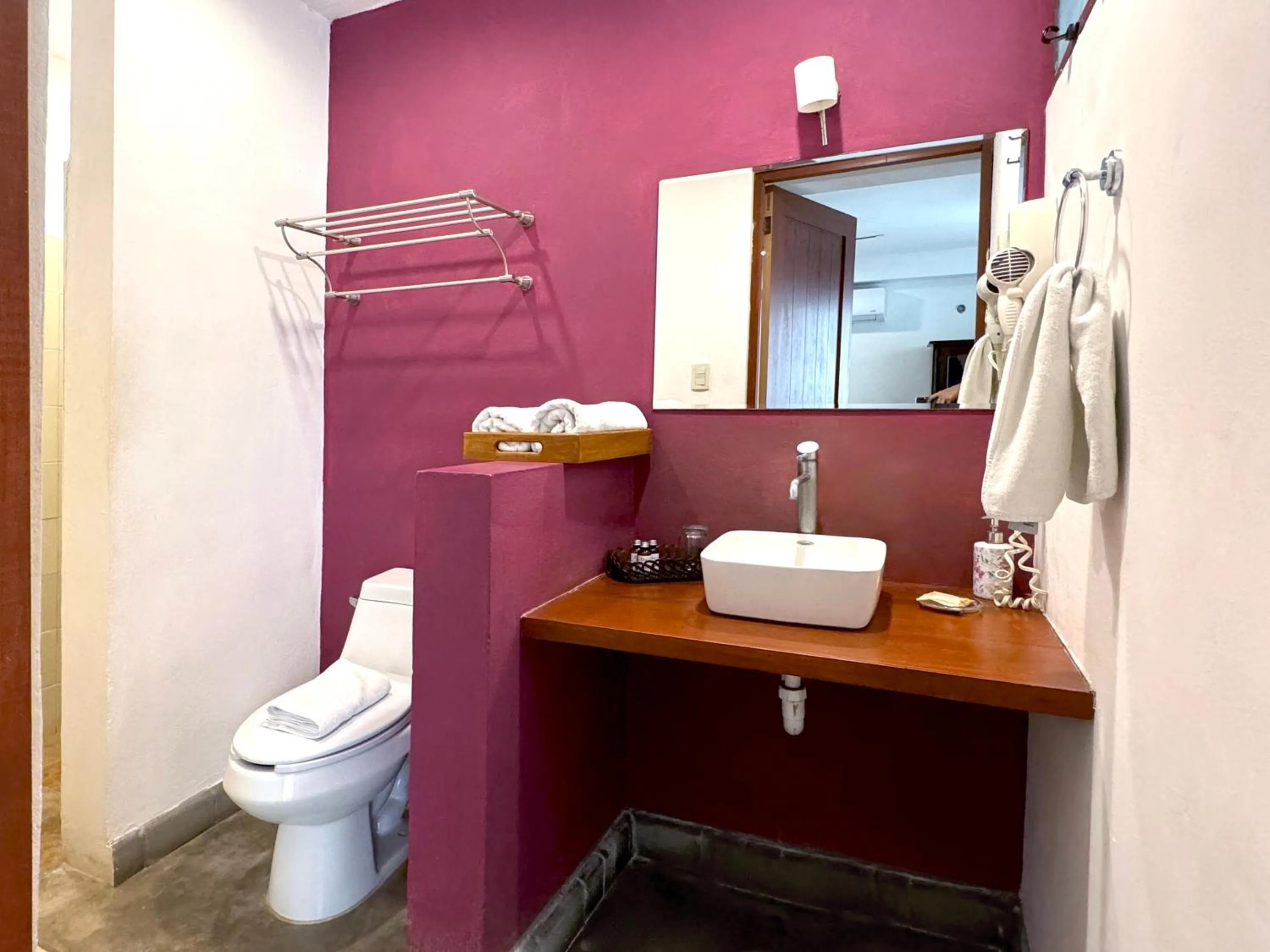 Toilet in Art 57 Hotel - Adults Only