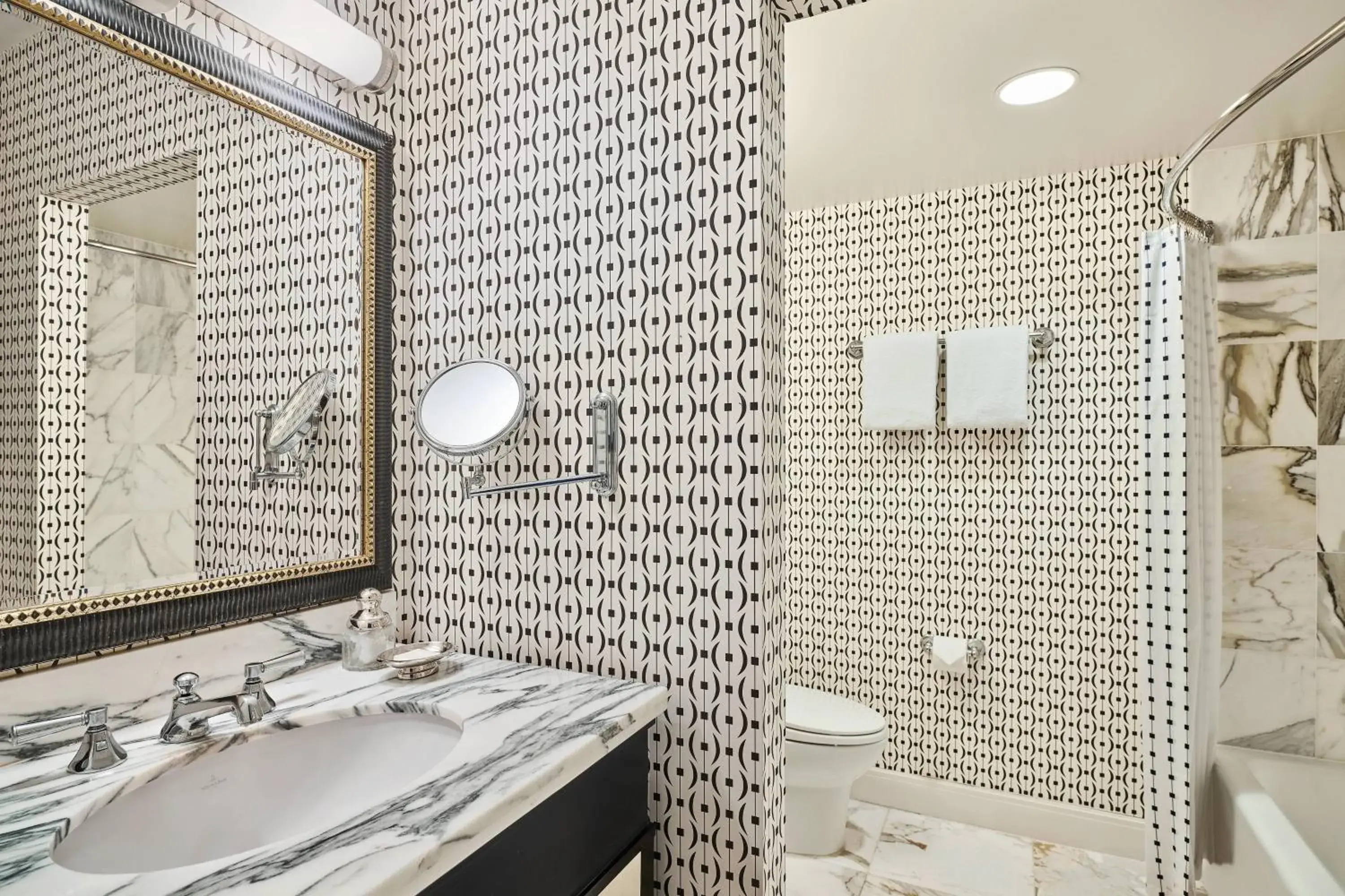 Alexandrian Room, 1 Queen Bed in The Alexandrian Old Town Alexandria, Autograph Collection Alexandrian Room, 1 Queen Bed in The Alexandrian Old Town Alexandria, Autograph Collection