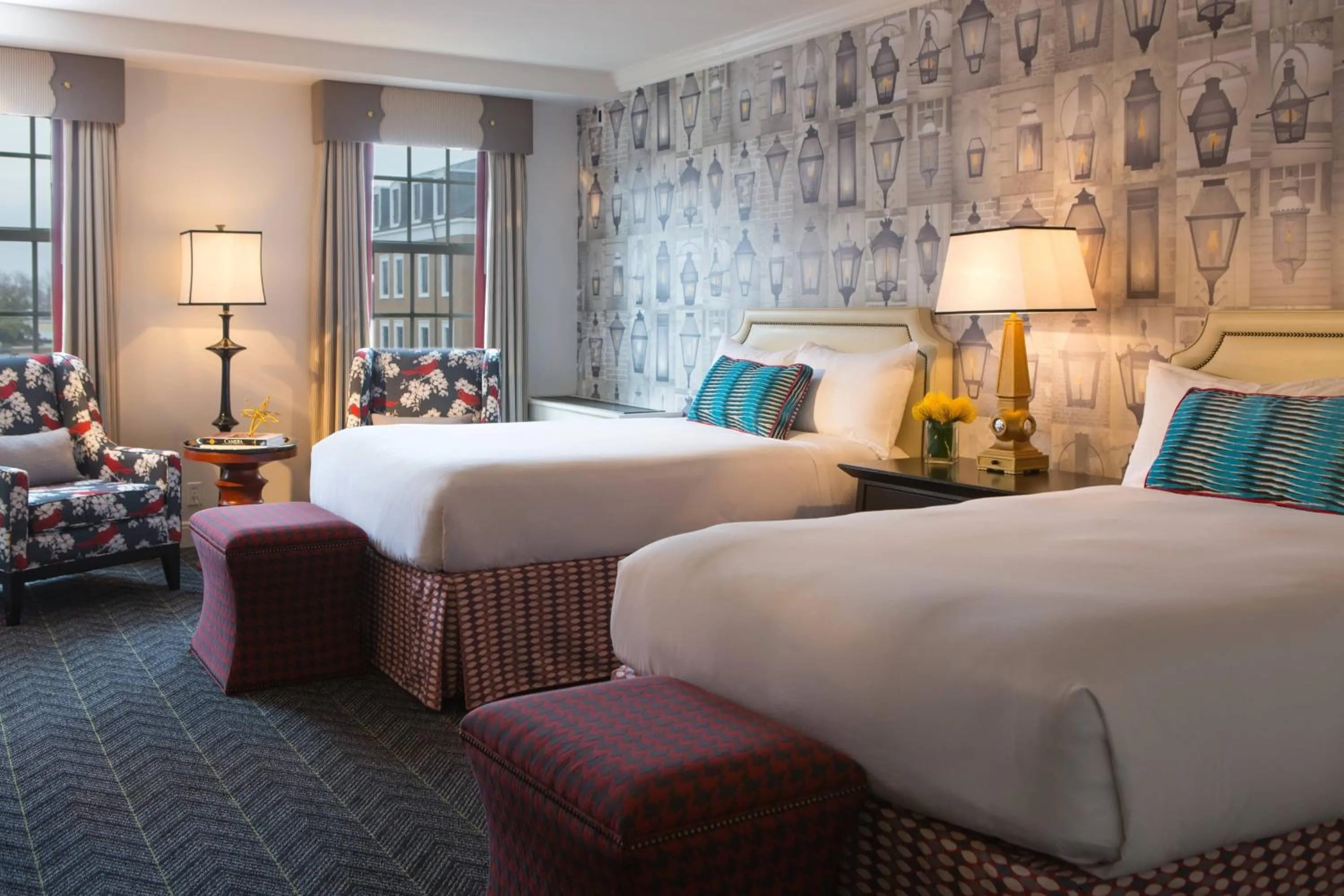 Photo of the whole room, Bed in The Alexandrian Old Town Alexandria, Autograph Collection