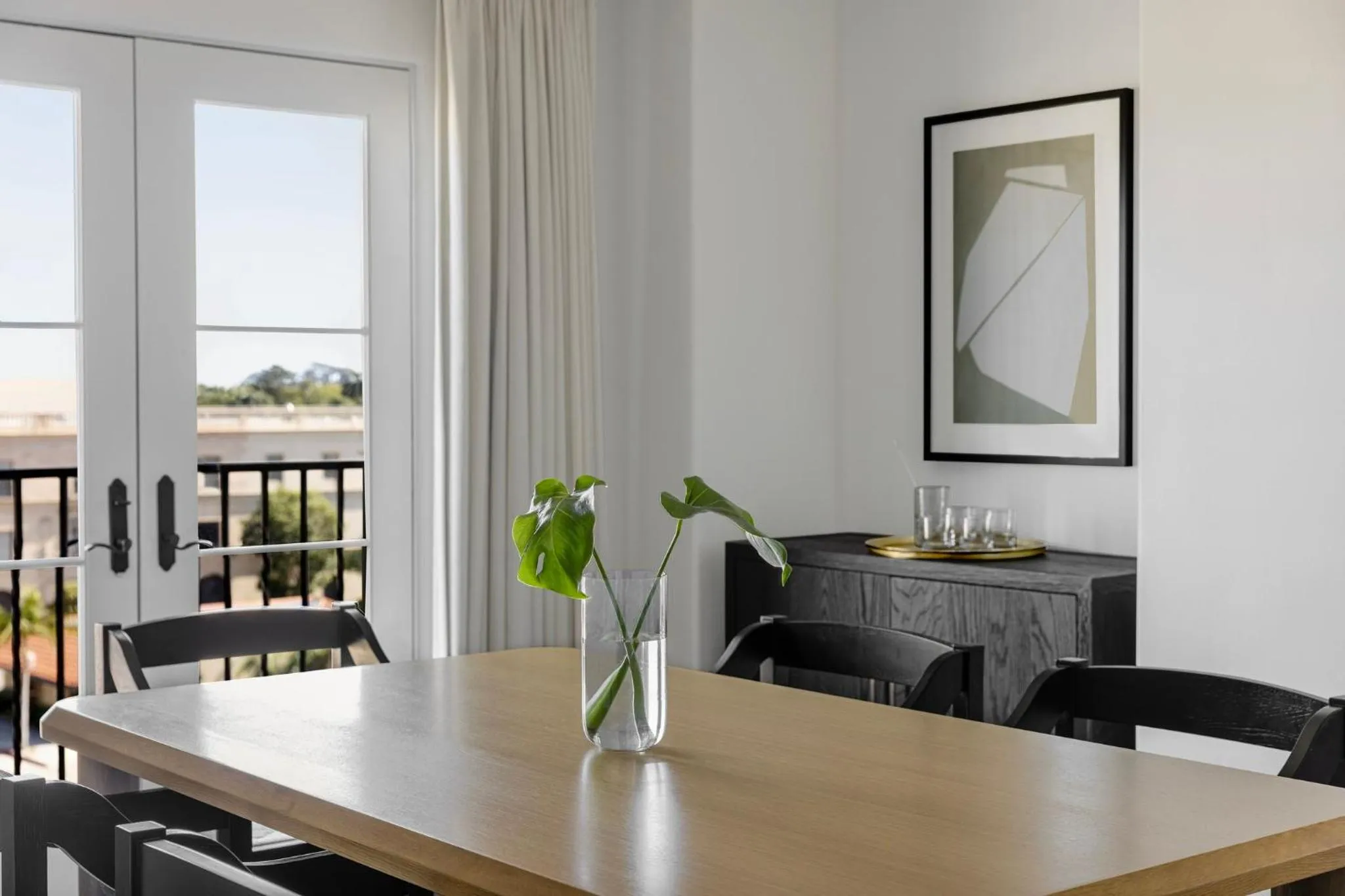 Photo of the whole room in Kimpton Canary Hotel by IHG