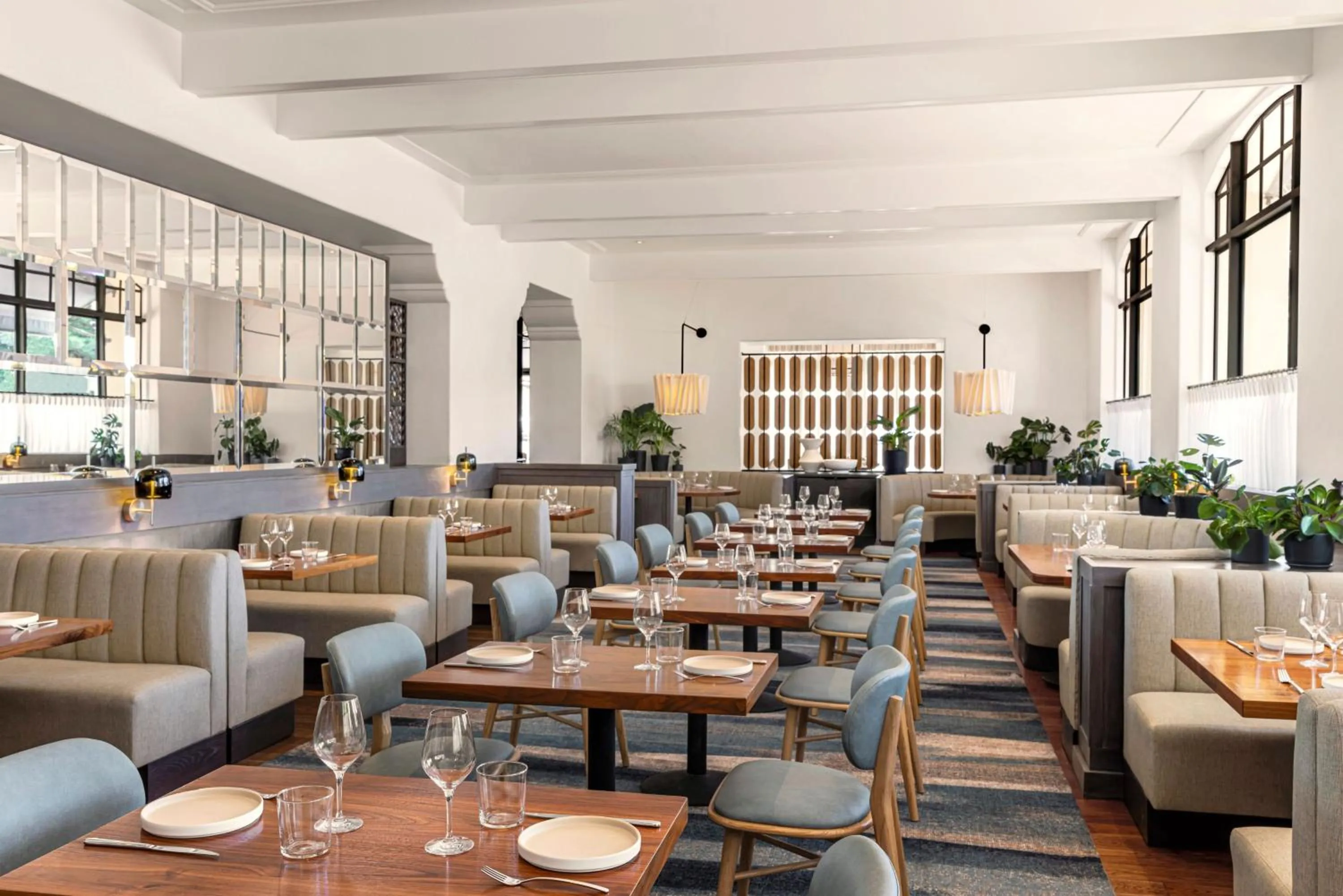 Restaurant/places to eat in Kimpton Canary Hotel by IHG