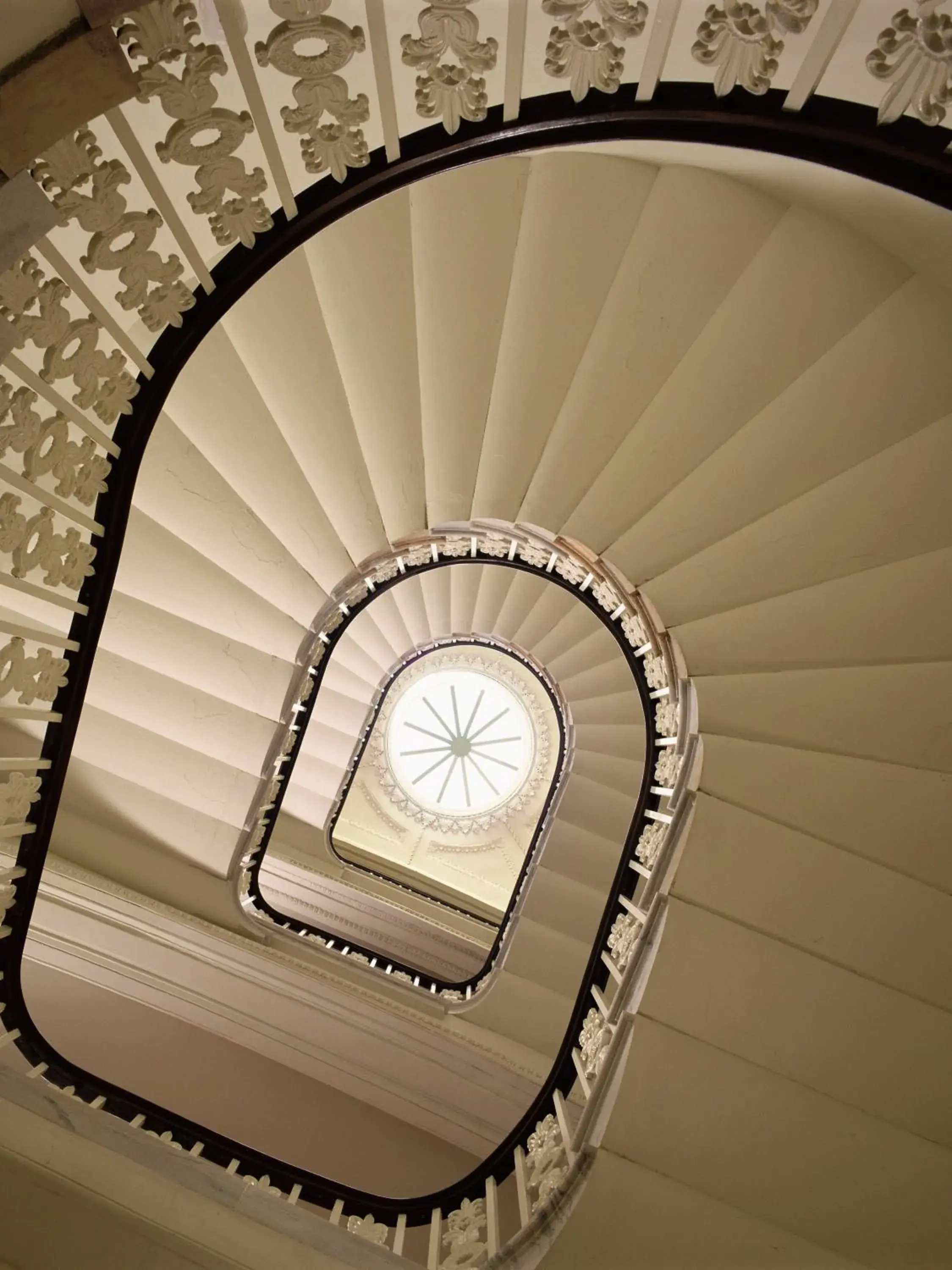 Property building in Kimpton Hotel Monaco Washington DC by IHG Property building in Kimpton Hotel Monaco Washington DC by IHG