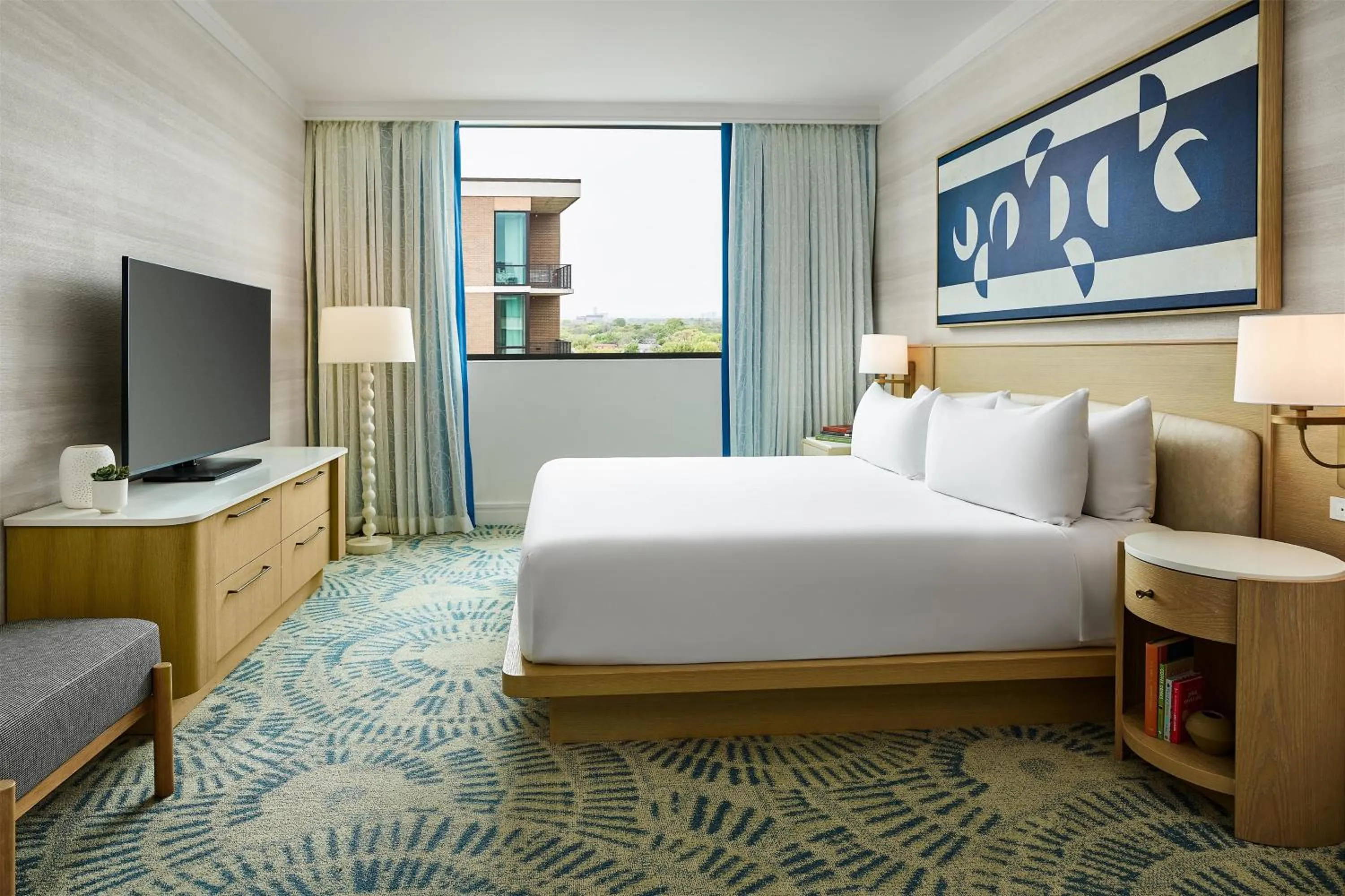 Bed in The Highland Dallas, Curio Collection by Hilton