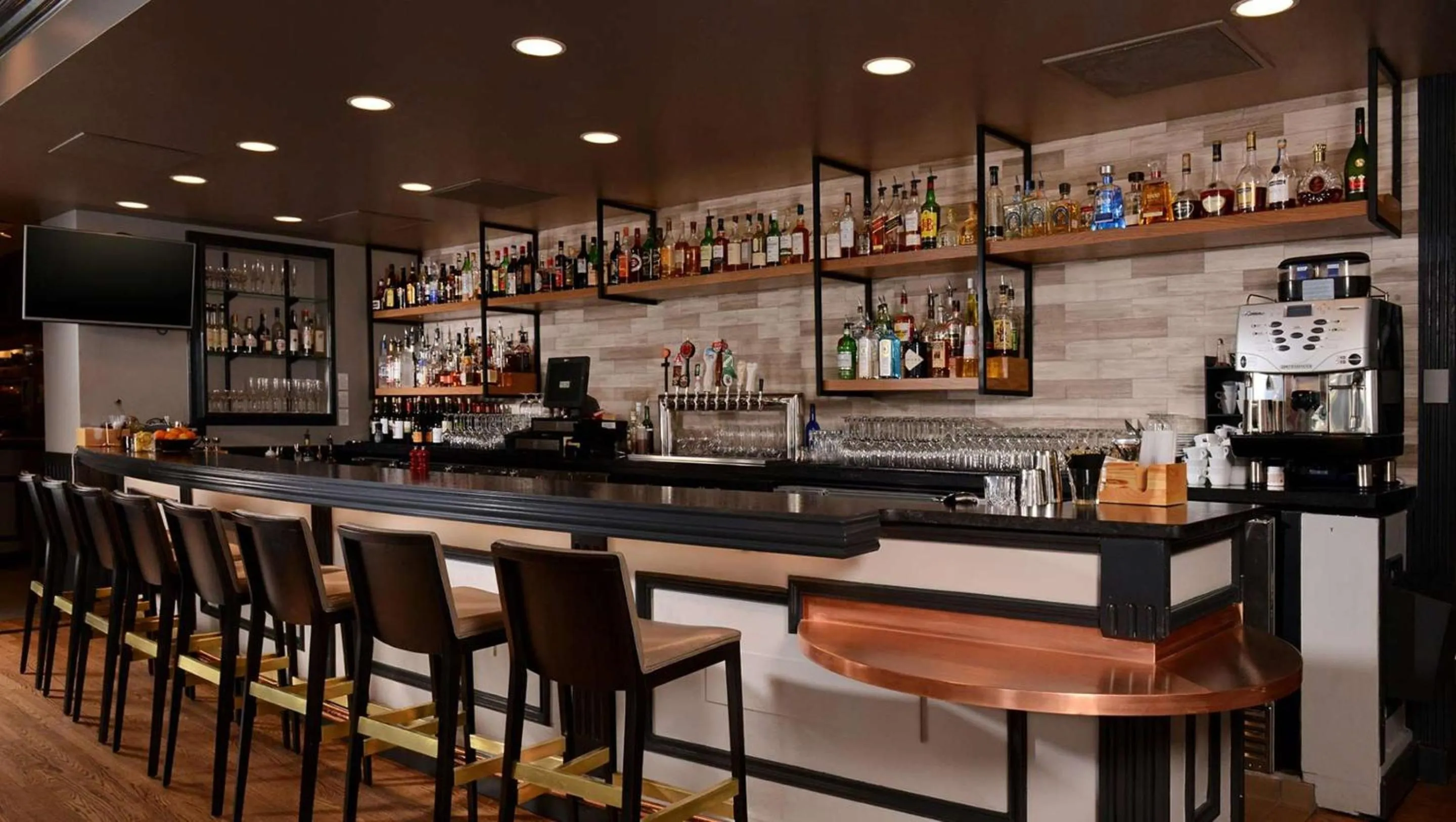 Lounge or bar in Kimpton Hotel Monaco Denver by IHG