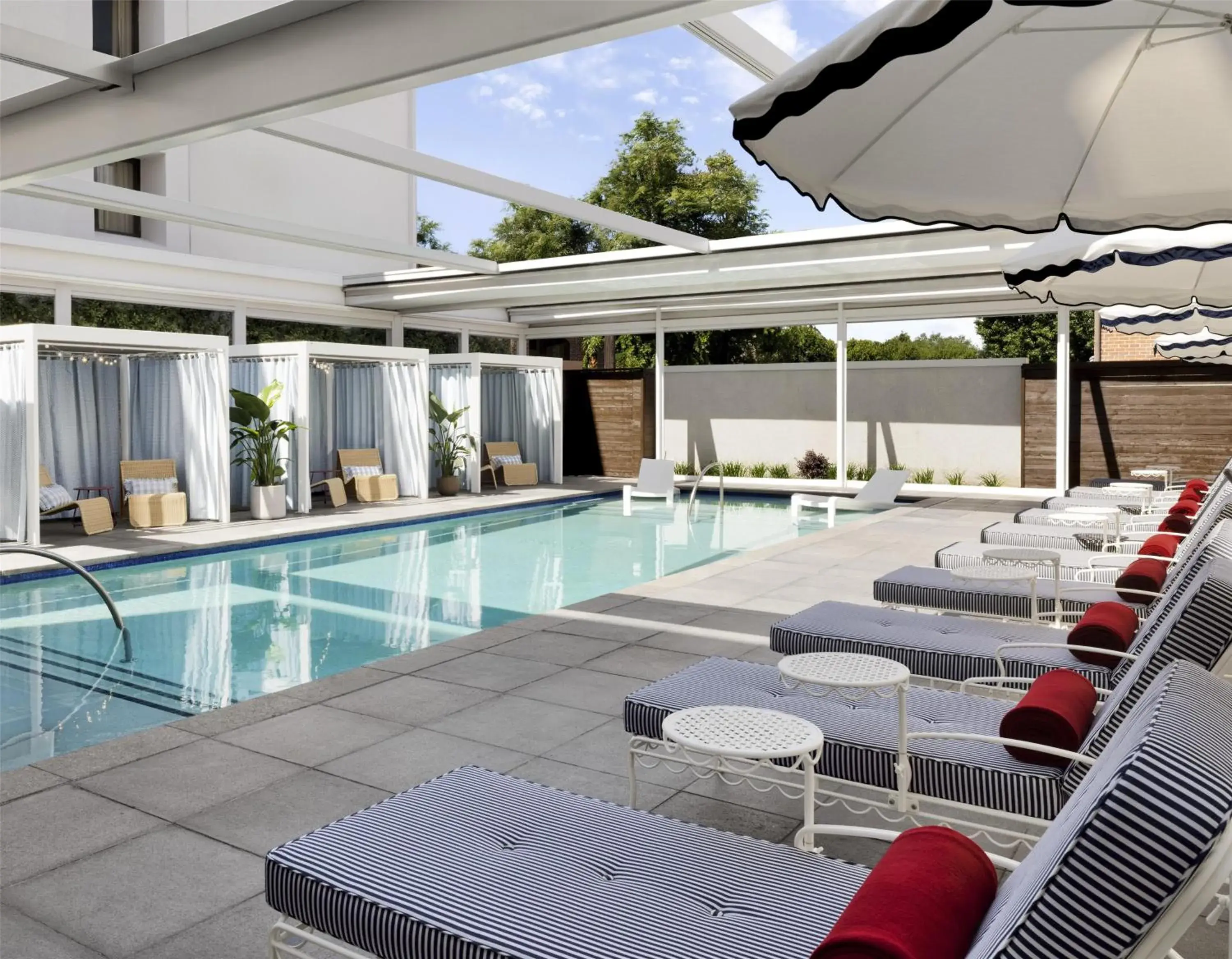 Pool view in Graduate by Hilton Dallas Pool view in Graduate by Hilton Dallas