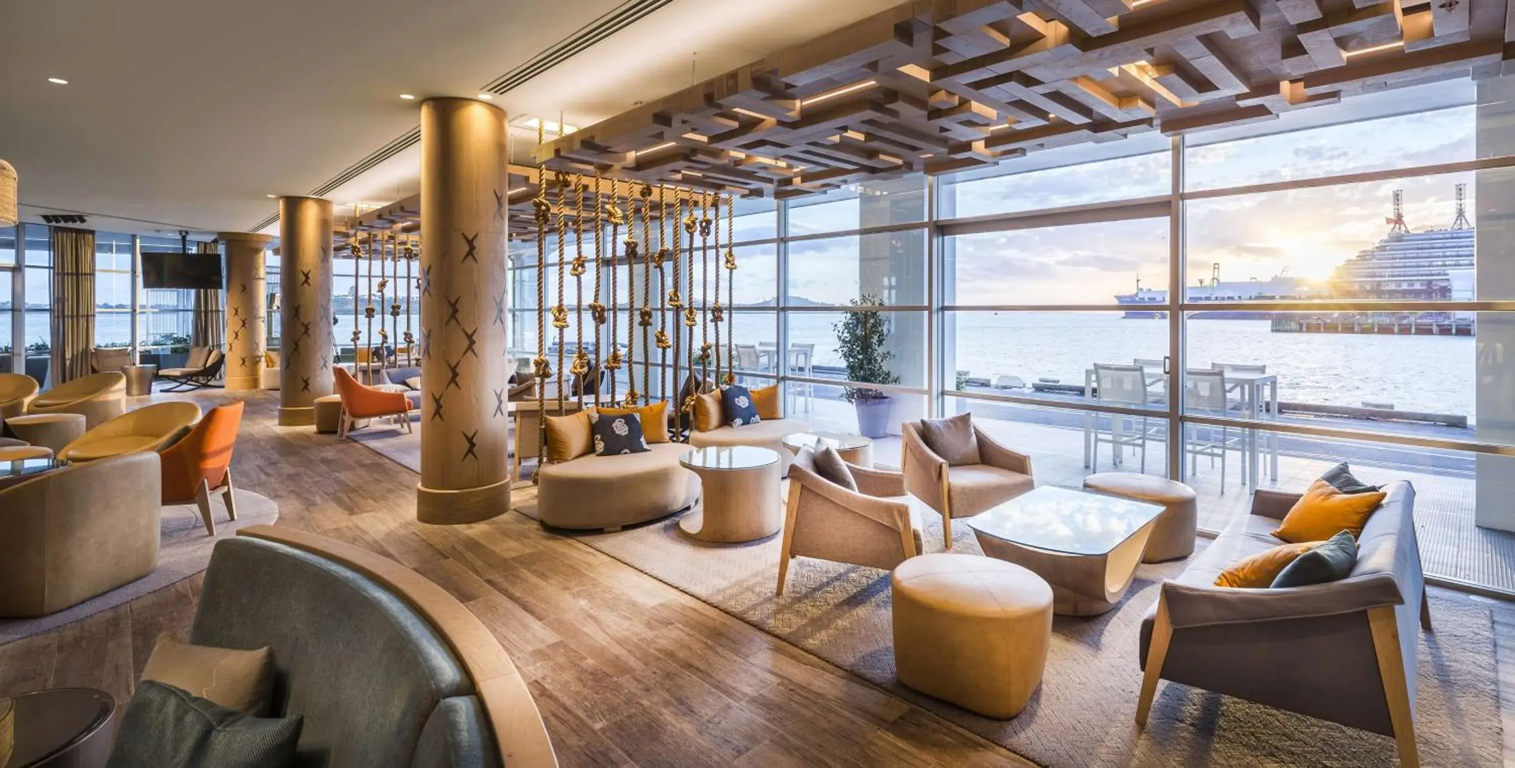 Restaurant/places to eat in Hilton Auckland Restaurant/places to eat in Hilton Auckland