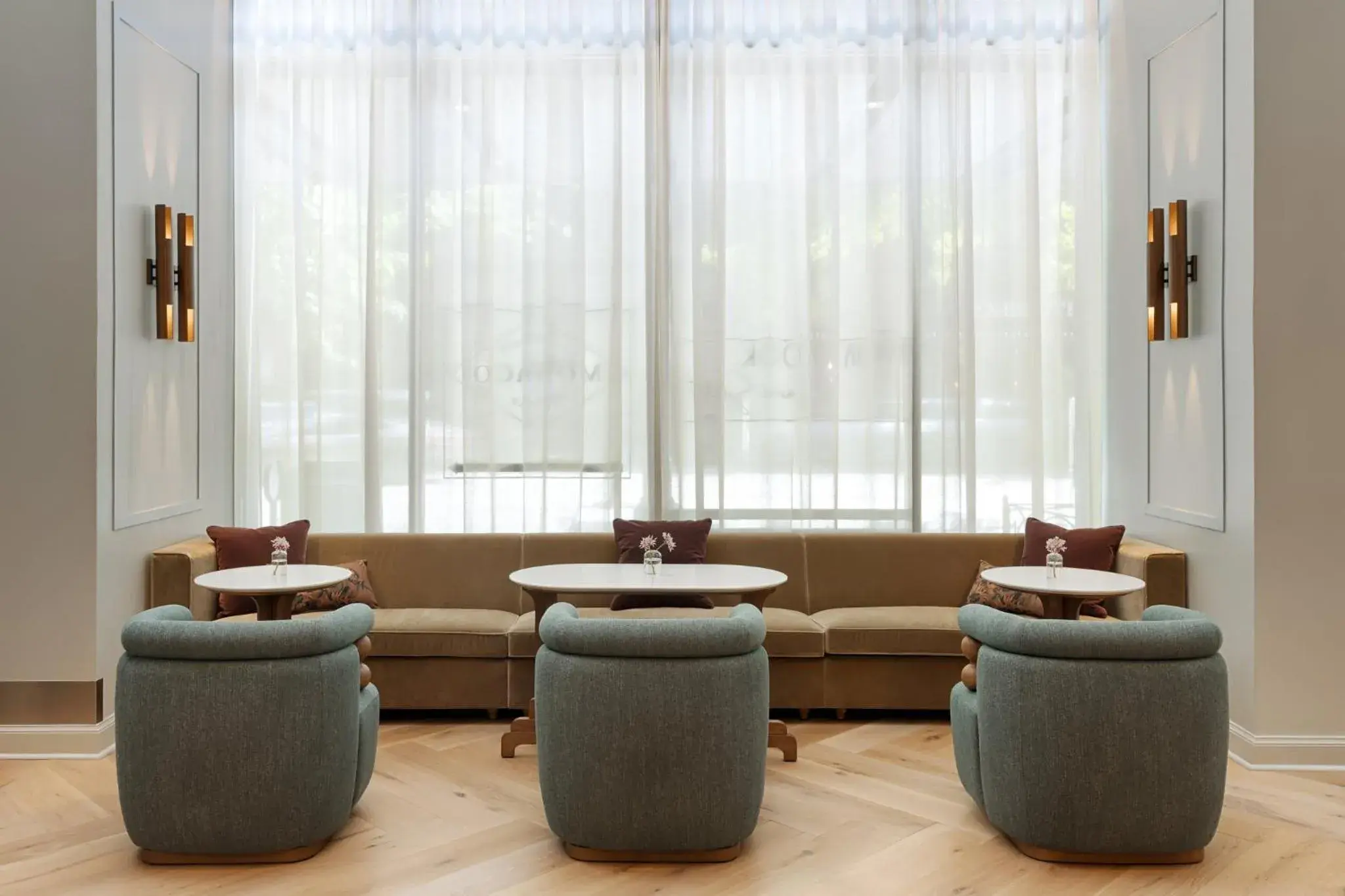 Property building in Kimpton Hotel Monaco Seattle by IHG Property building in Kimpton Hotel Monaco Seattle by IHG