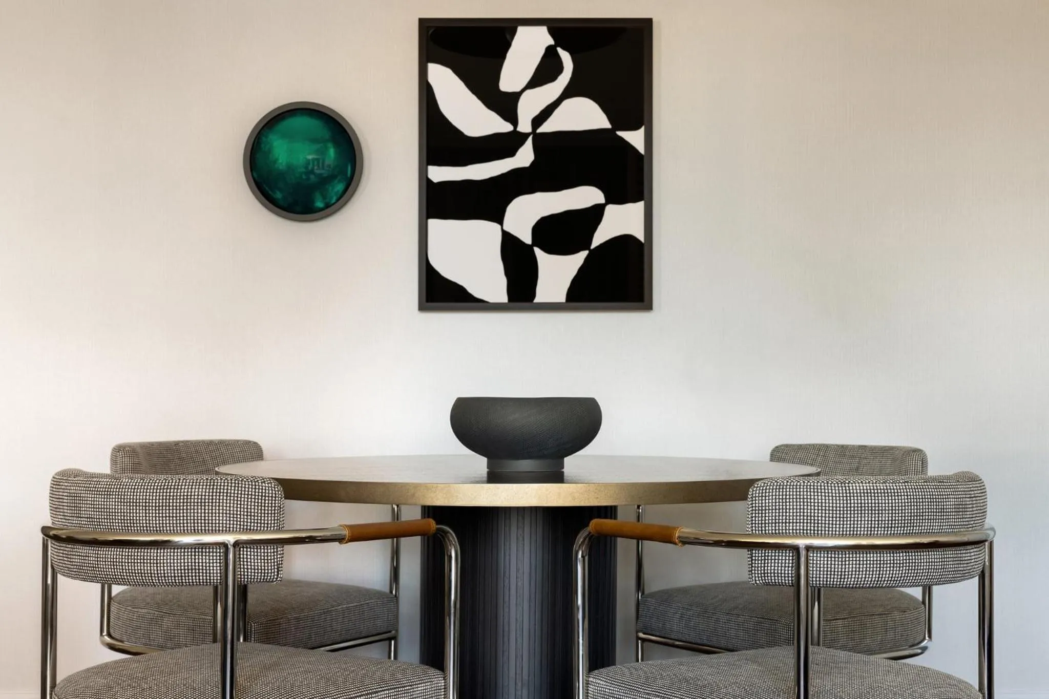 Photo of the whole room in Kimpton Hotel Monaco Seattle by IHG