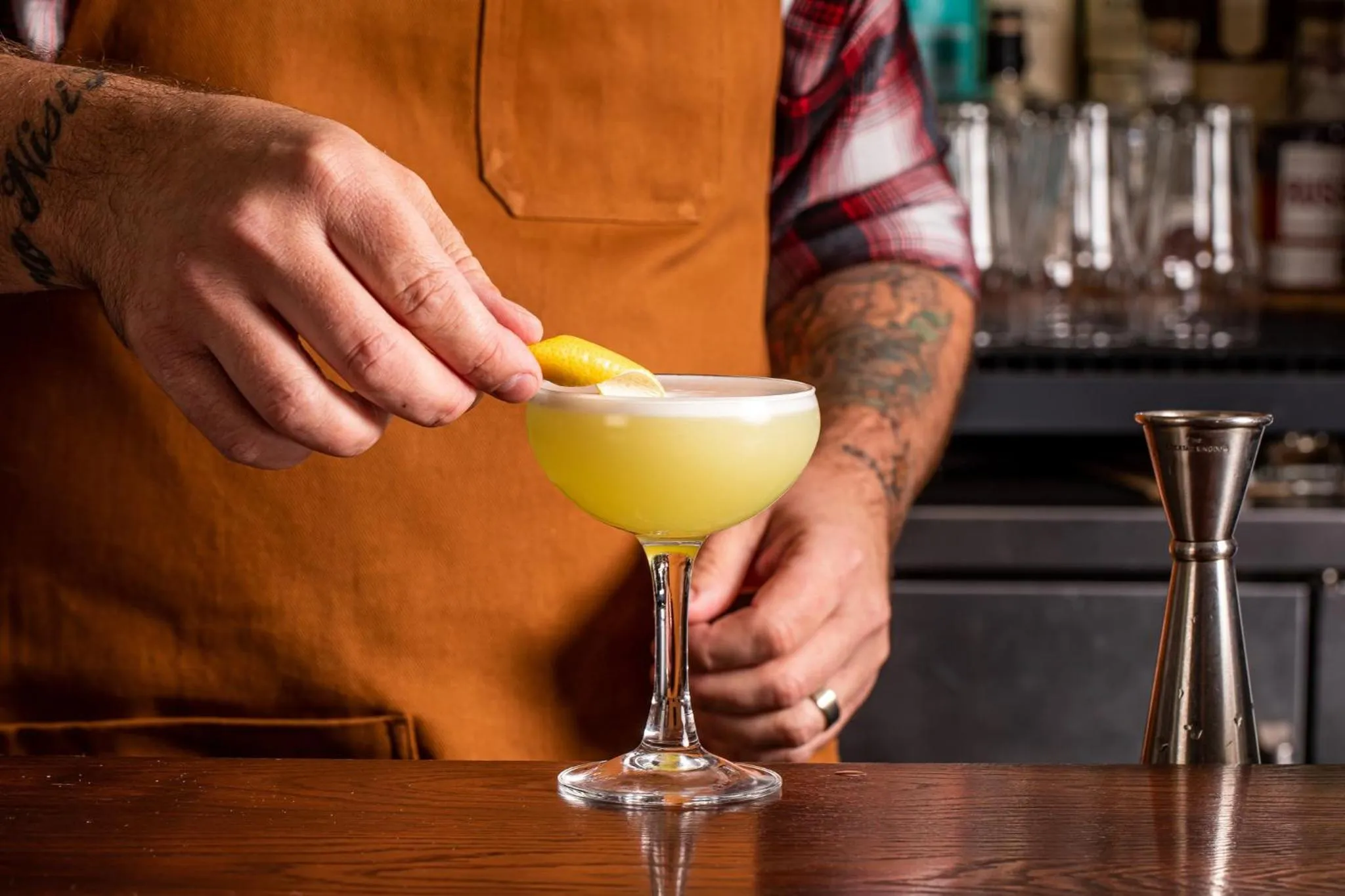 Lounge or bar in Kimpton Hotel Vintage Portland by IHG