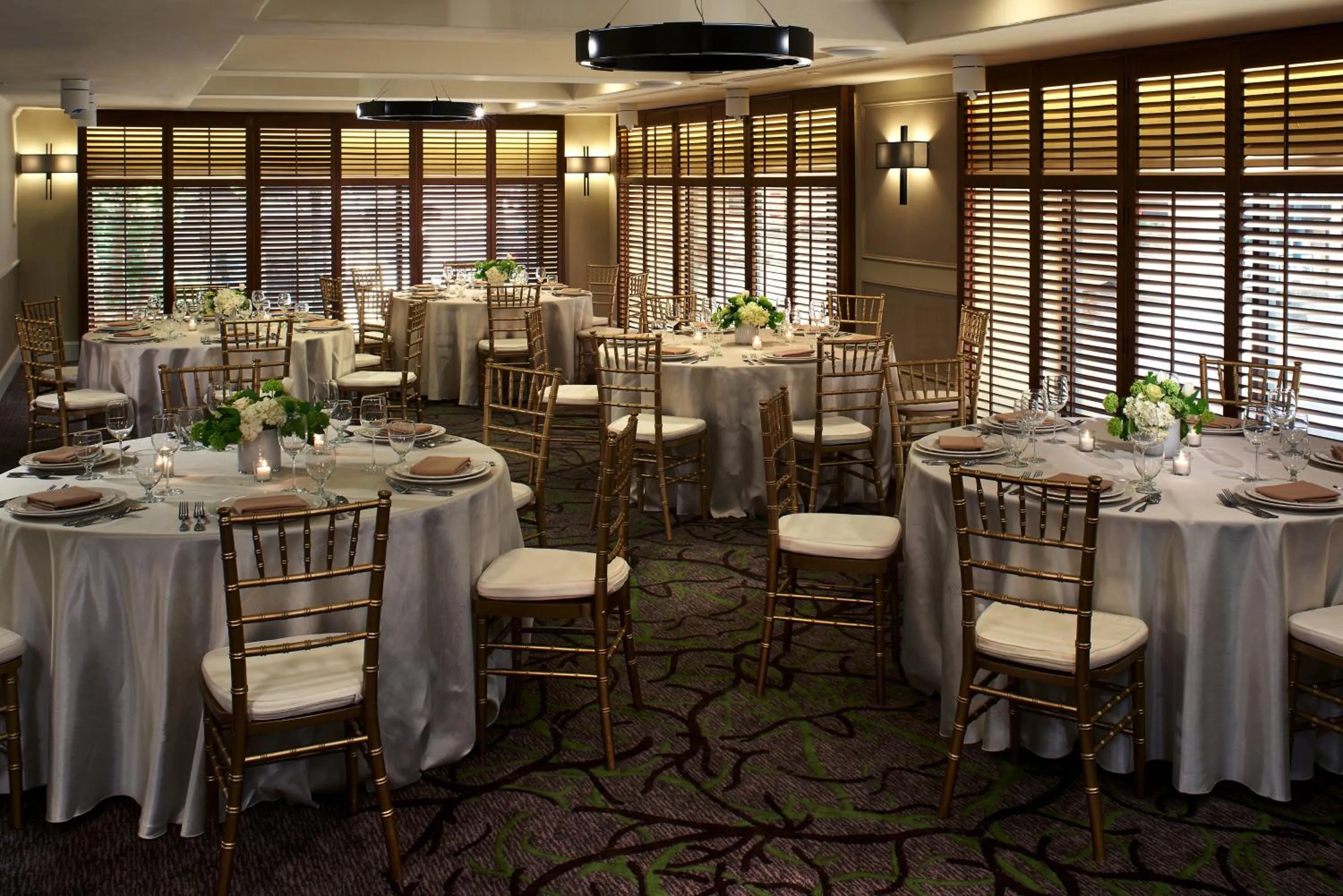 Meeting/conference room in Kimpton Hotel Vintage Portland by IHG