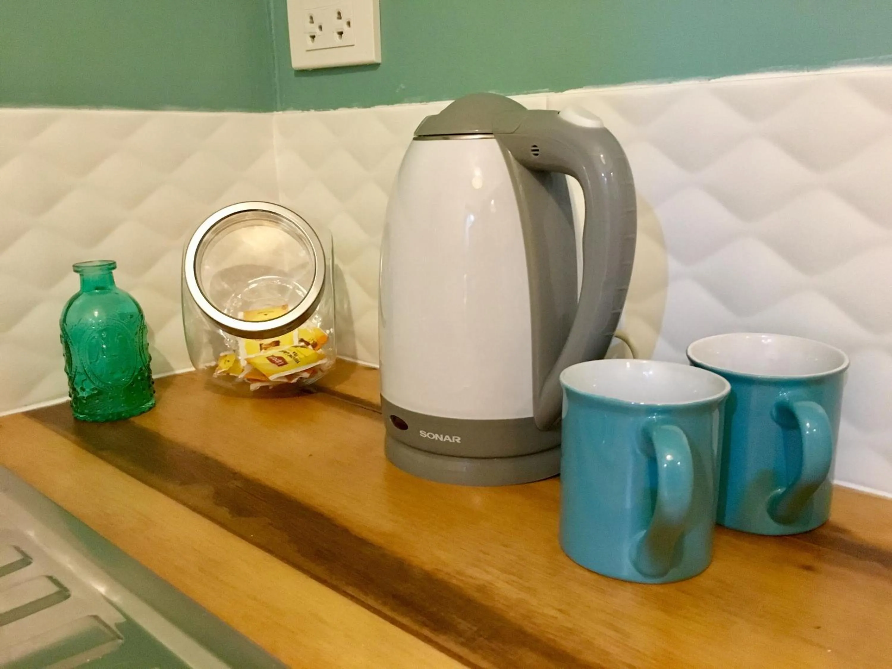 Coffee/tea facilities in Kalulushi Bungalows