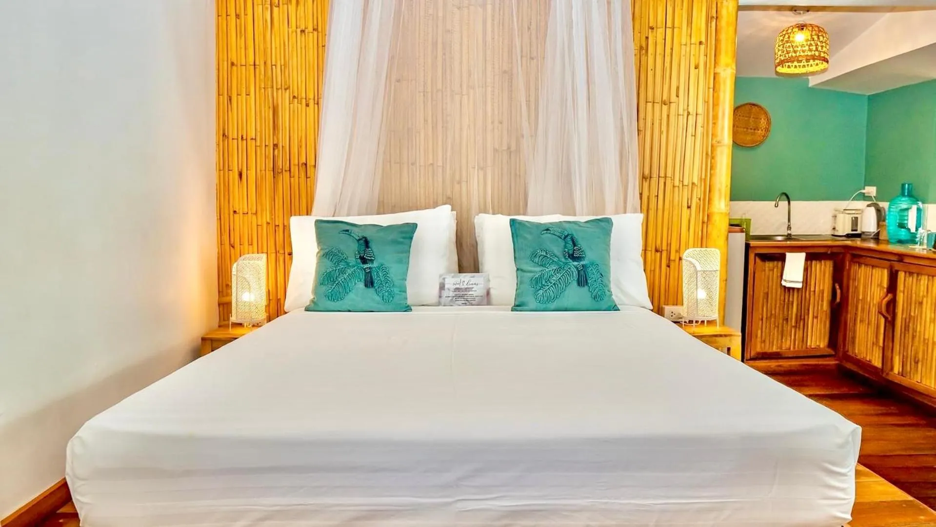 Bed in Kalulushi Bungalows