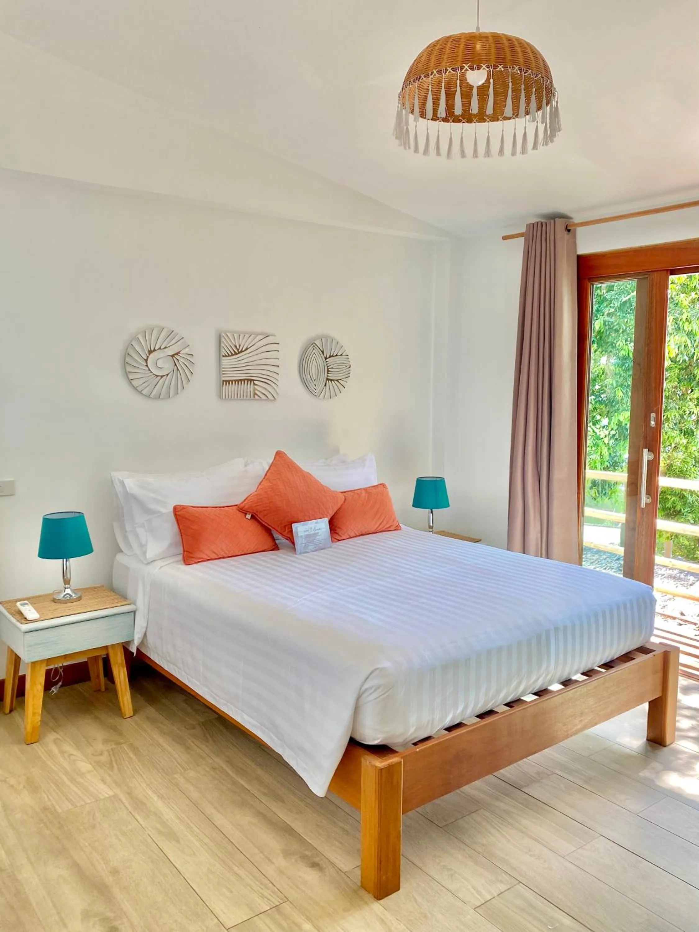 Bed in Kalulushi Bungalows