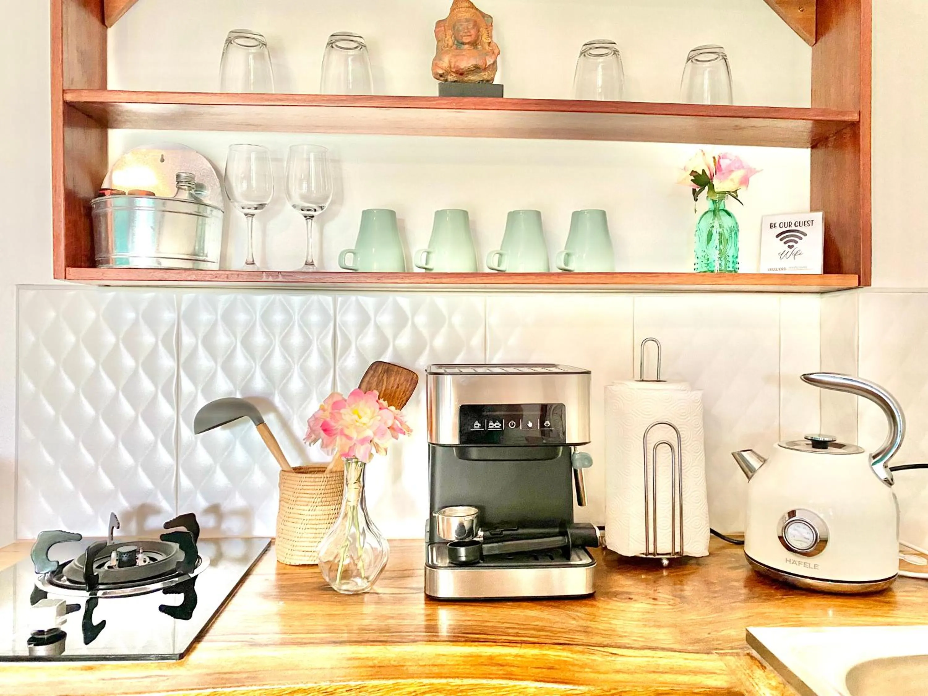 Coffee/tea facilities in Kalulushi Bungalows