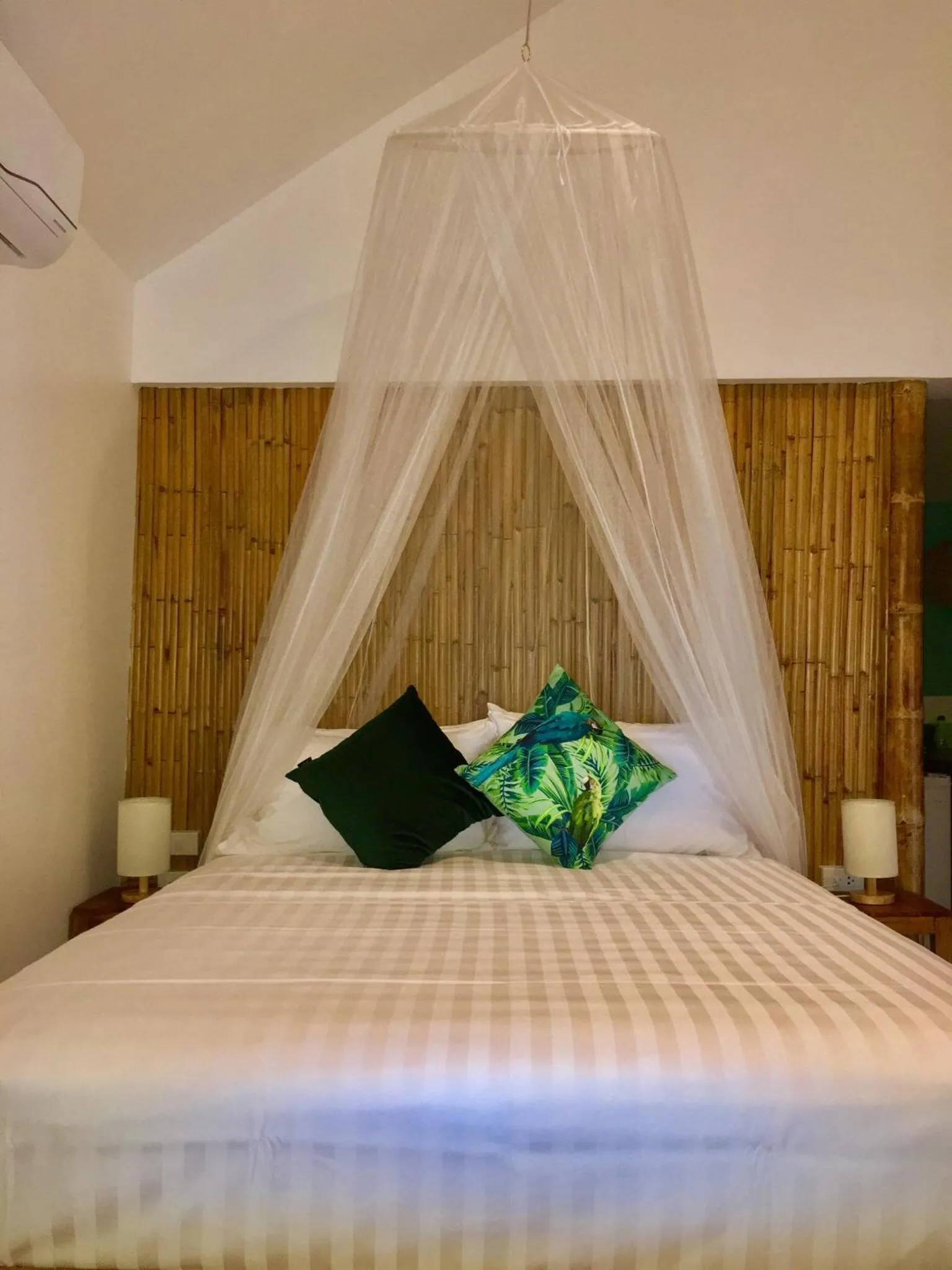 Bed in Kalulushi Bungalows