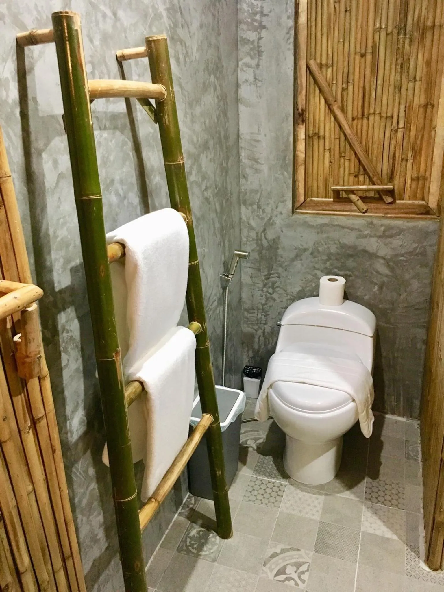 Toilet in Kalulushi Bungalows