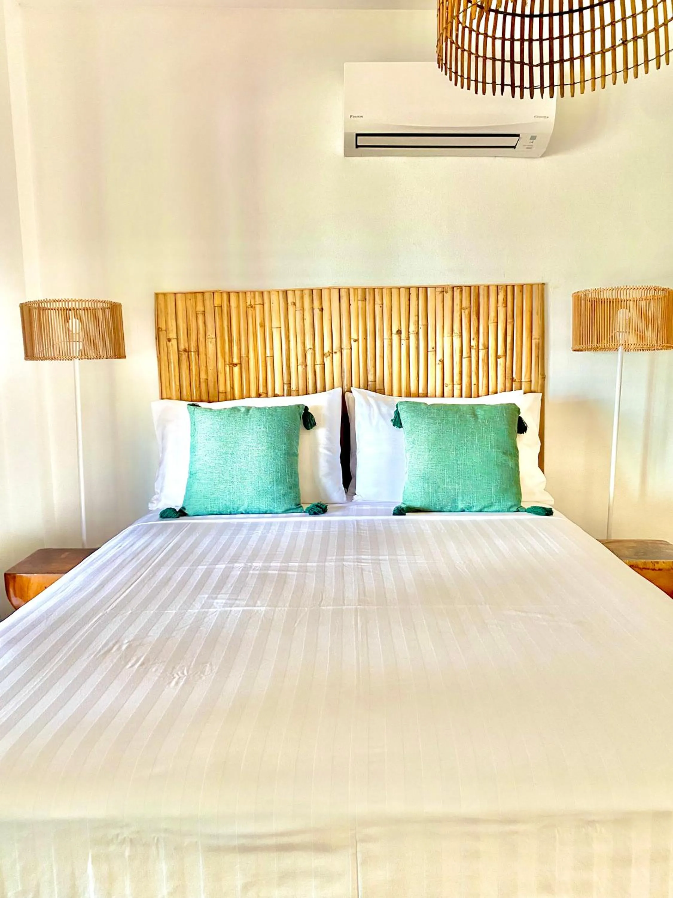 Bed in Kalulushi Bungalows