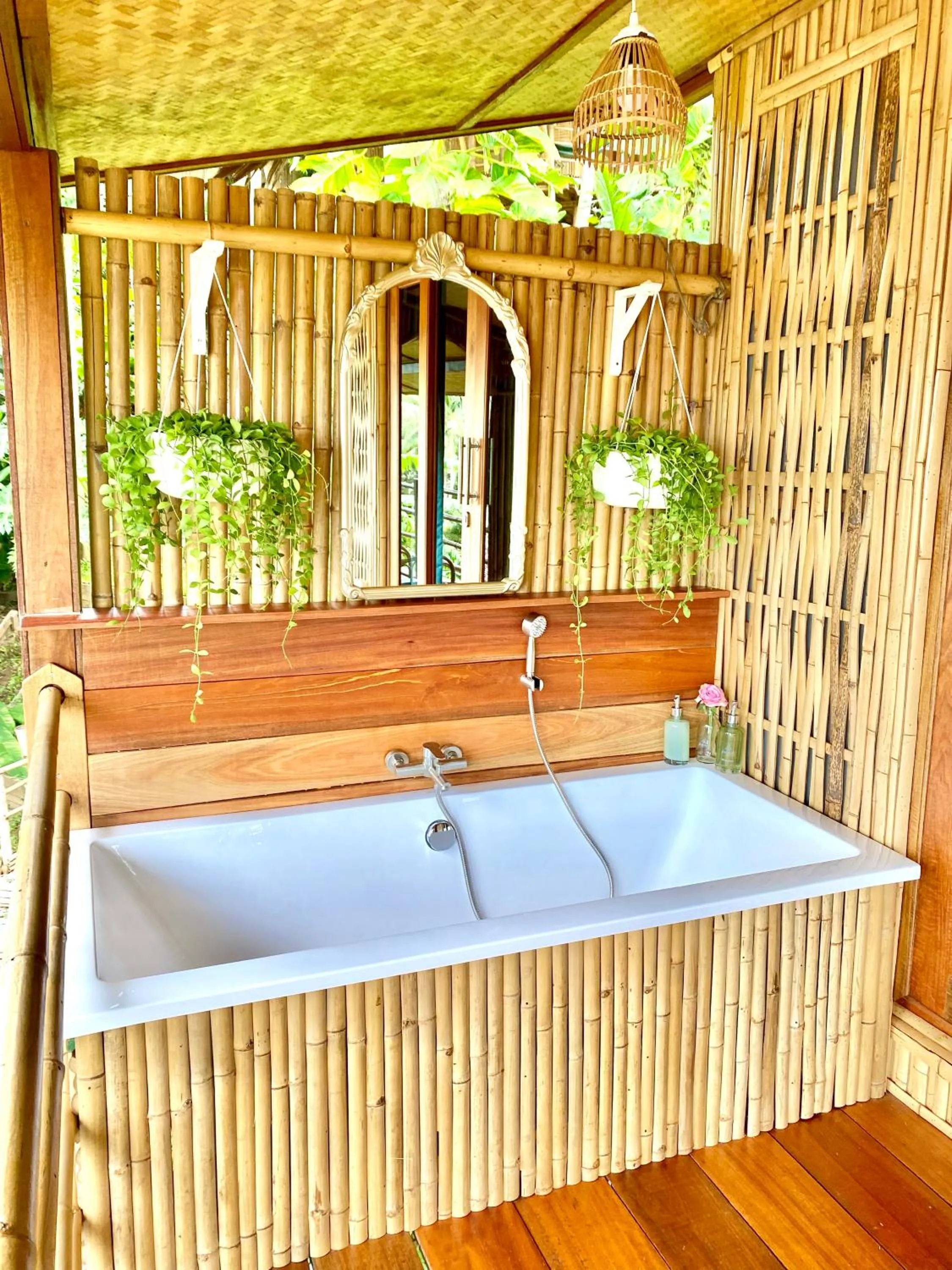 Open Air Bath in Kalulushi Bungalows