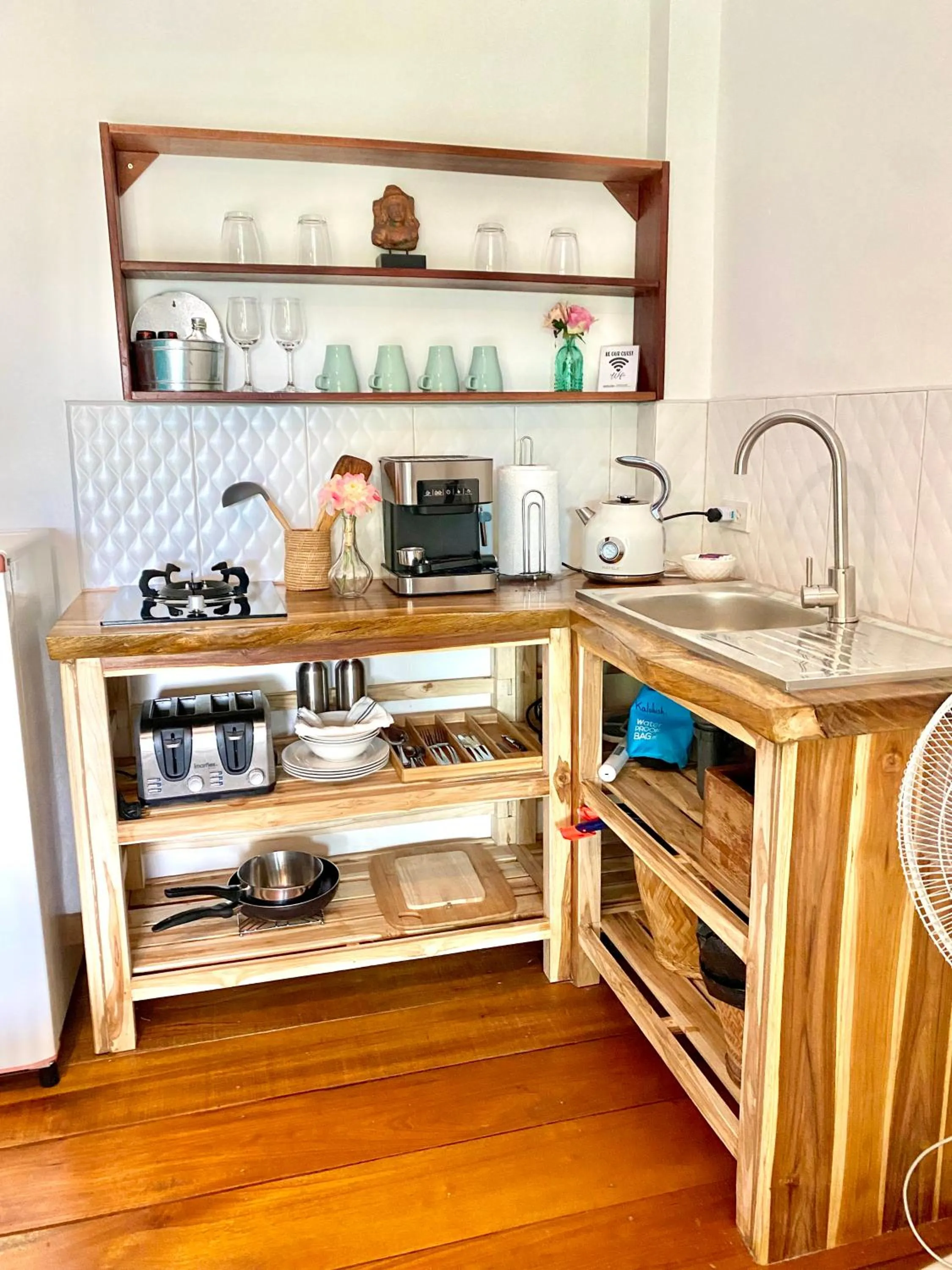 Coffee/tea facilities in Kalulushi Bungalows