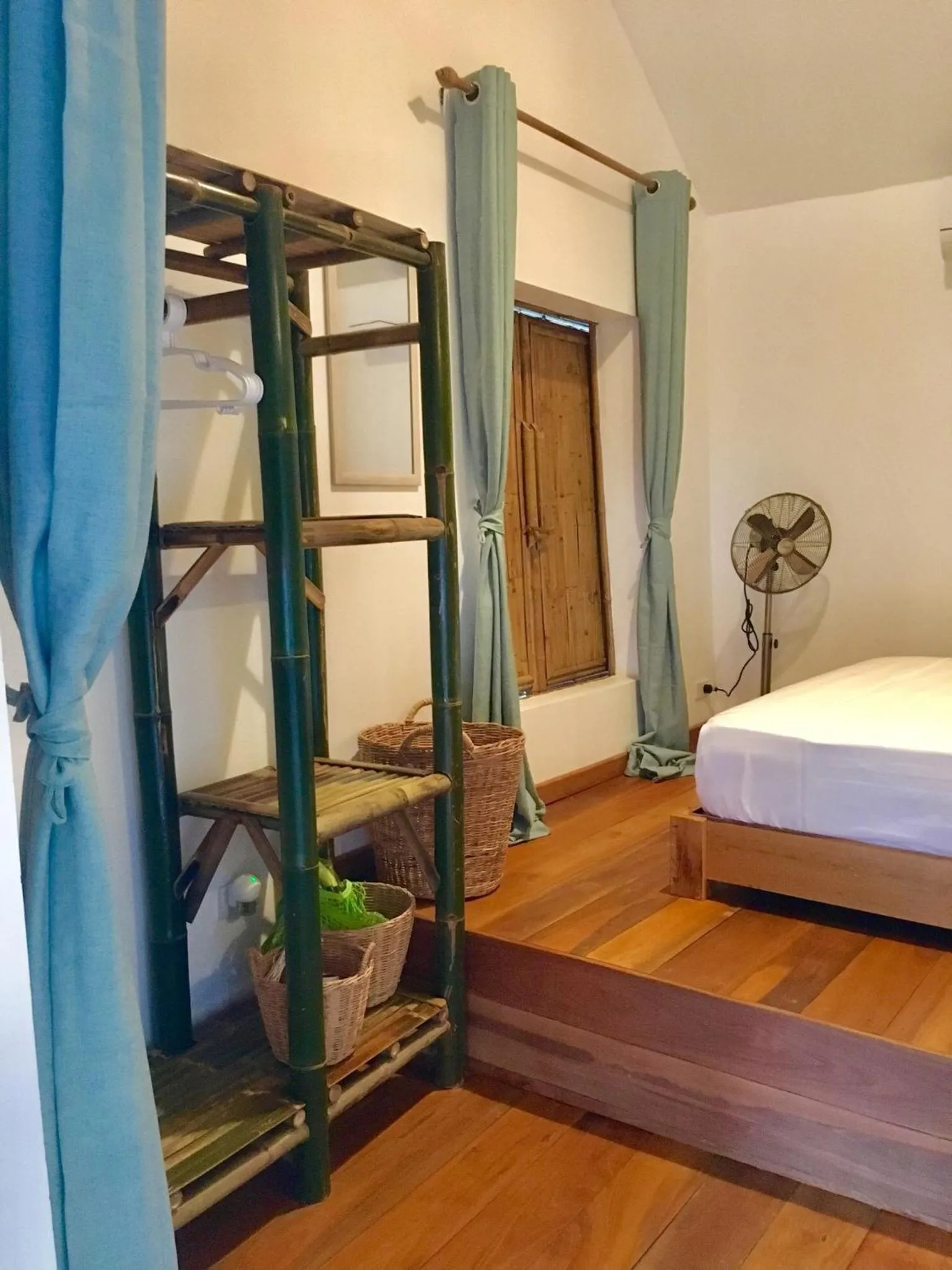Bedroom, Bed in Kalulushi Bungalows