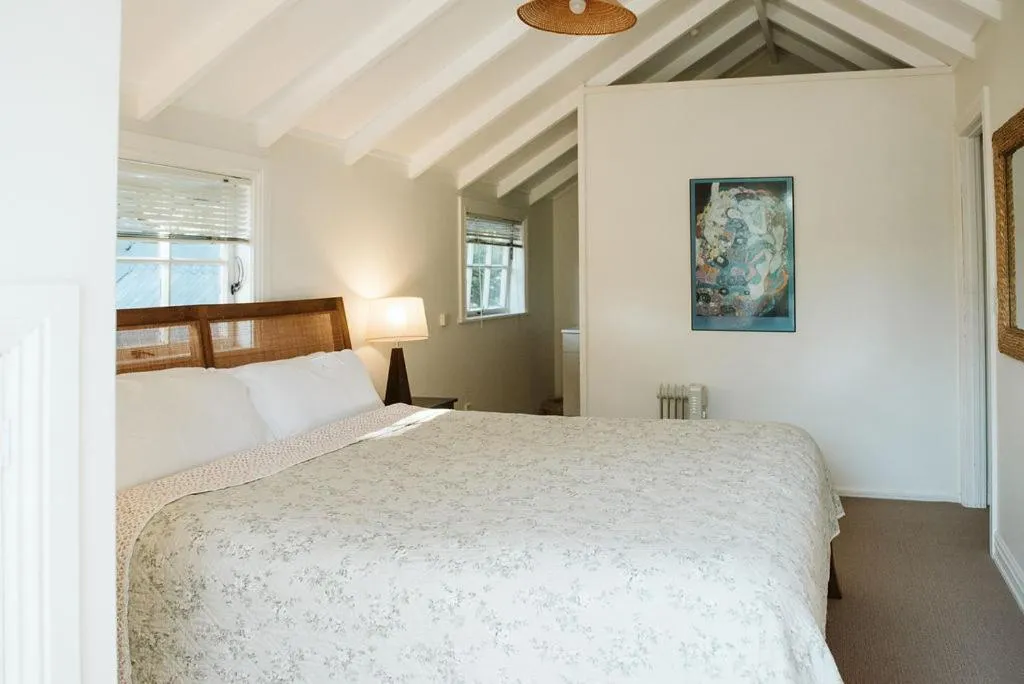 Bed in Bow Street Apartments & Cottage