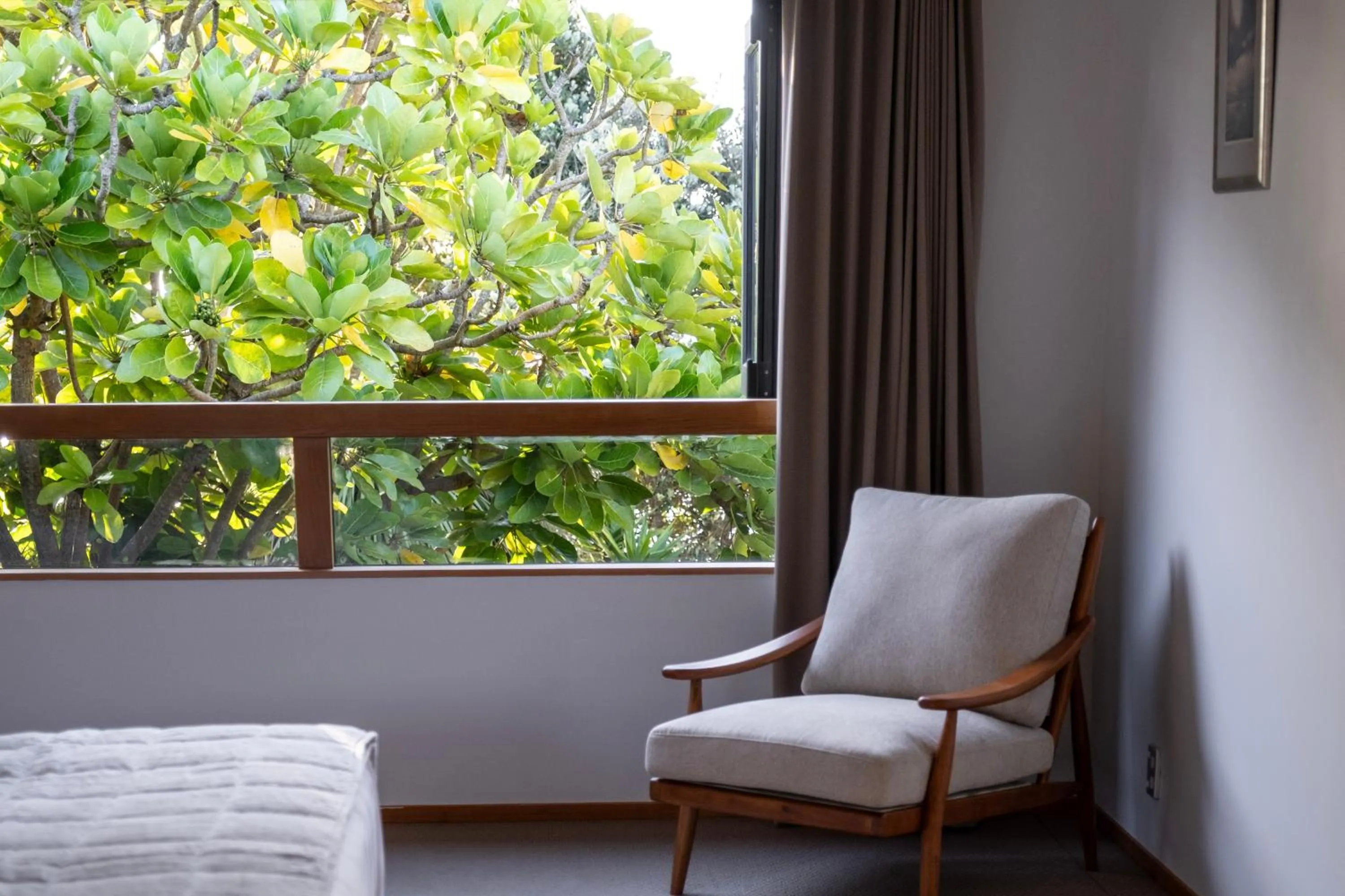 Bow Street Apartments & Cottage