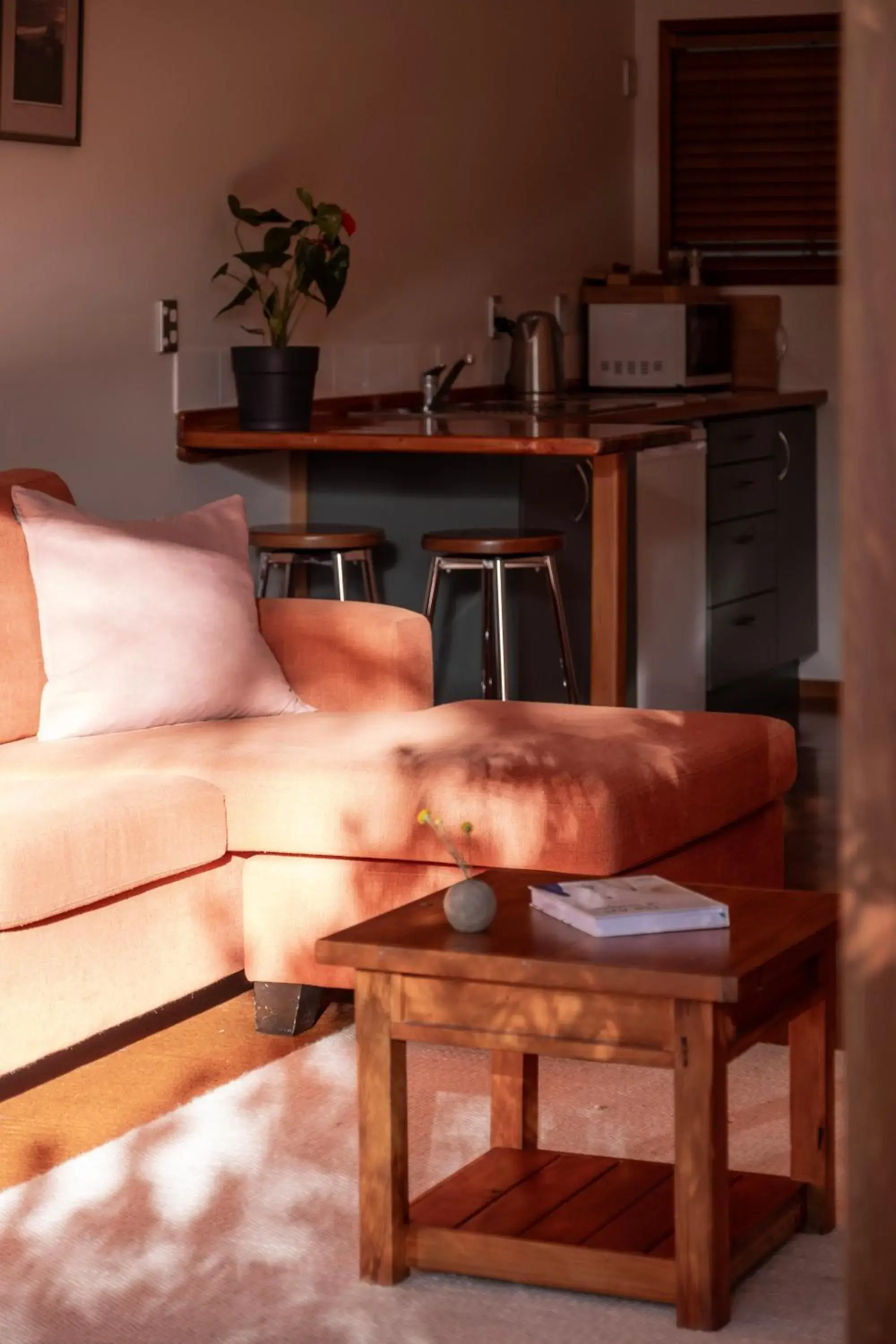 Bow Street Apartments & Cottage Bow Street Apartments & Cottage