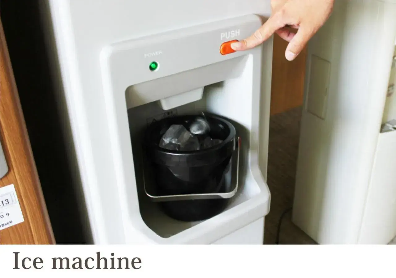 Food and drinks in Forest Inn Gobo Food and drinks in Forest Inn Gobo