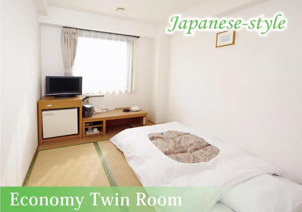 Bedroom, Bed in Forest Inn Gobo Bedroom, Bed in Forest Inn Gobo