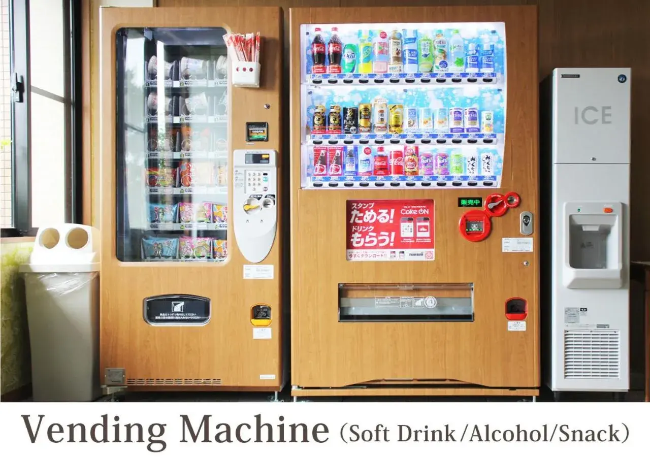 Food and drinks in Forest Inn Gobo Food and drinks in Forest Inn Gobo