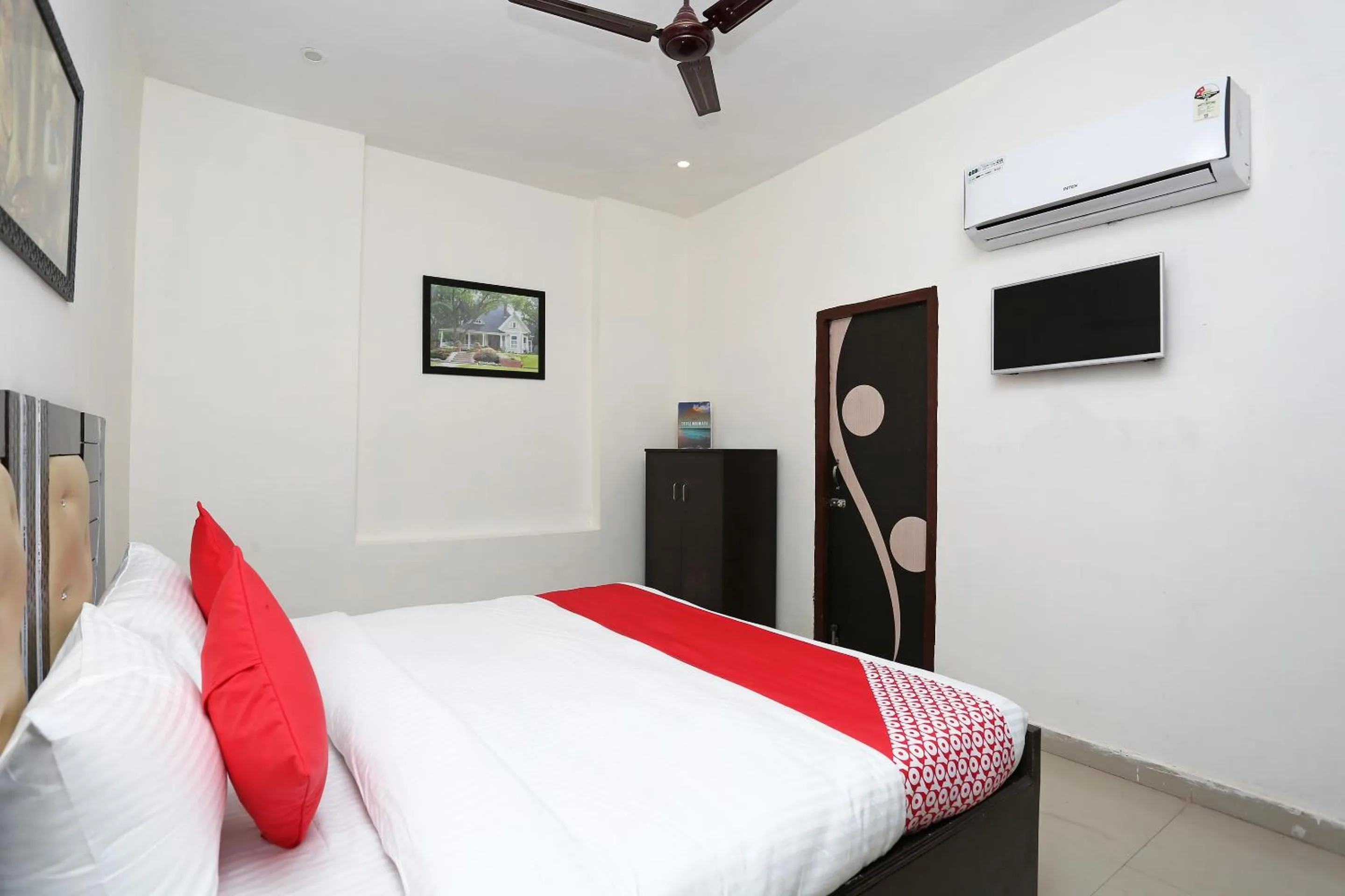Bedroom in Hotel O Tirupati Residency