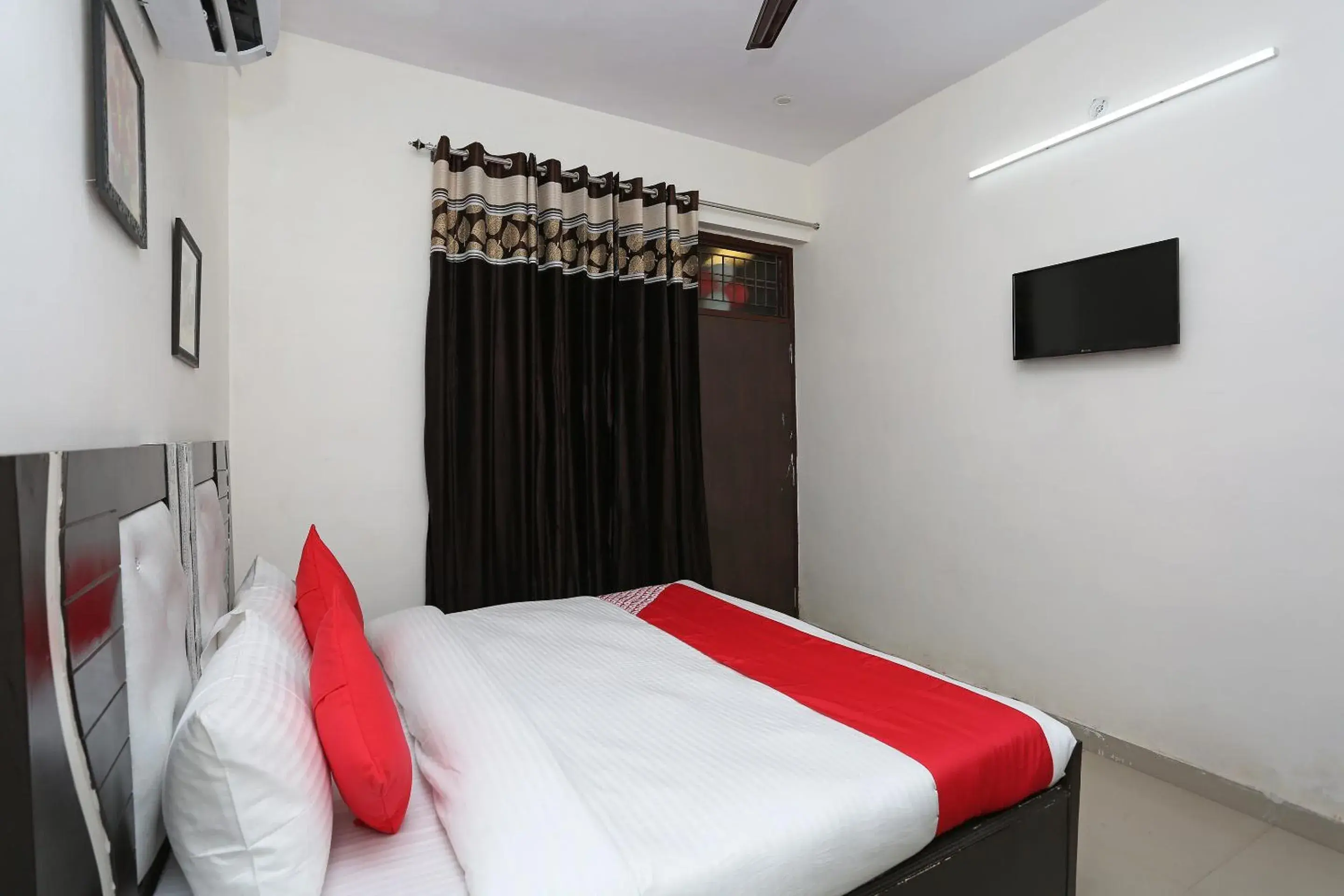 Bedroom, Bed in Hotel O Tirupati Residency Bedroom, Bed in Hotel O Tirupati Residency