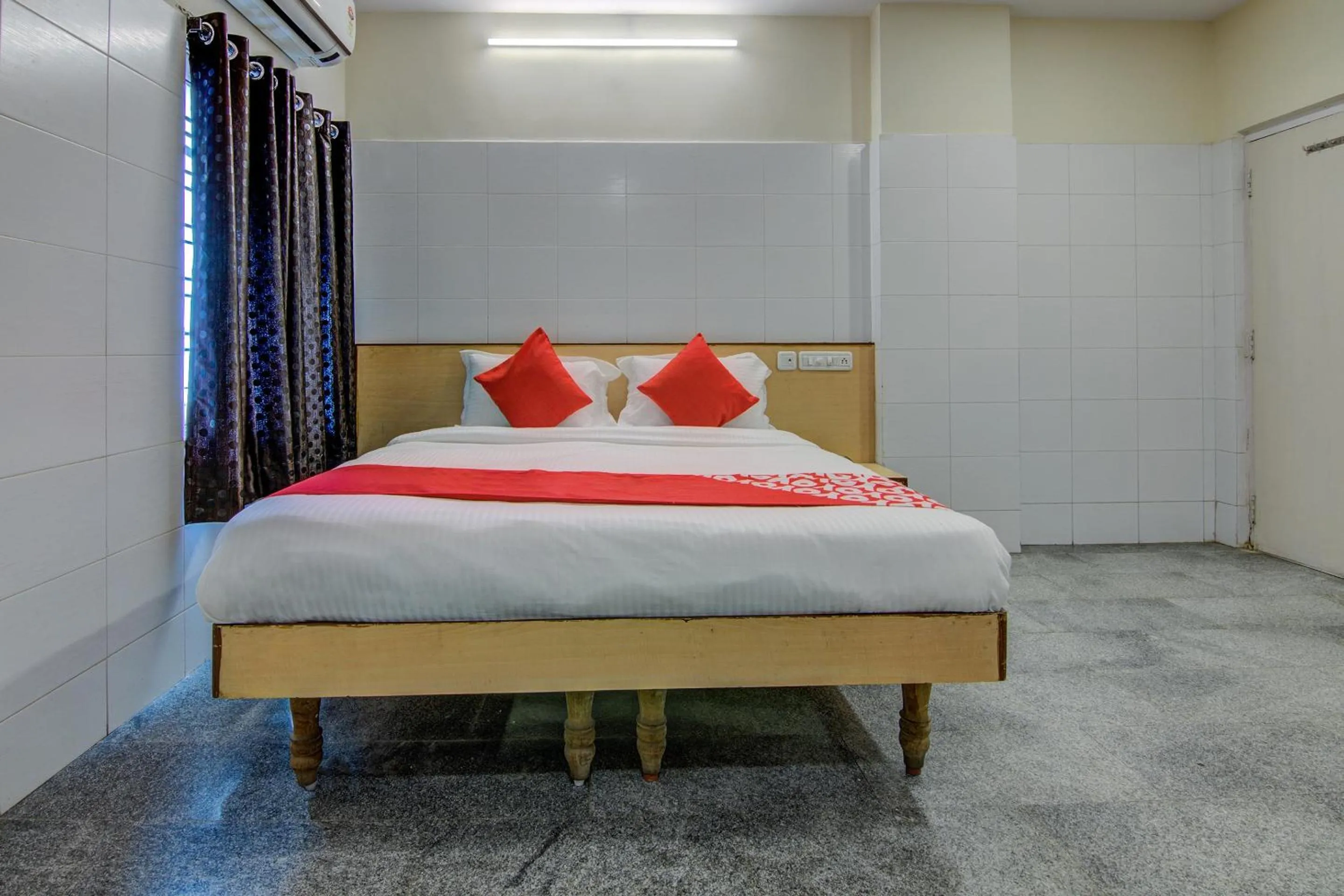 Bedroom in Hotel O Mayur's residency