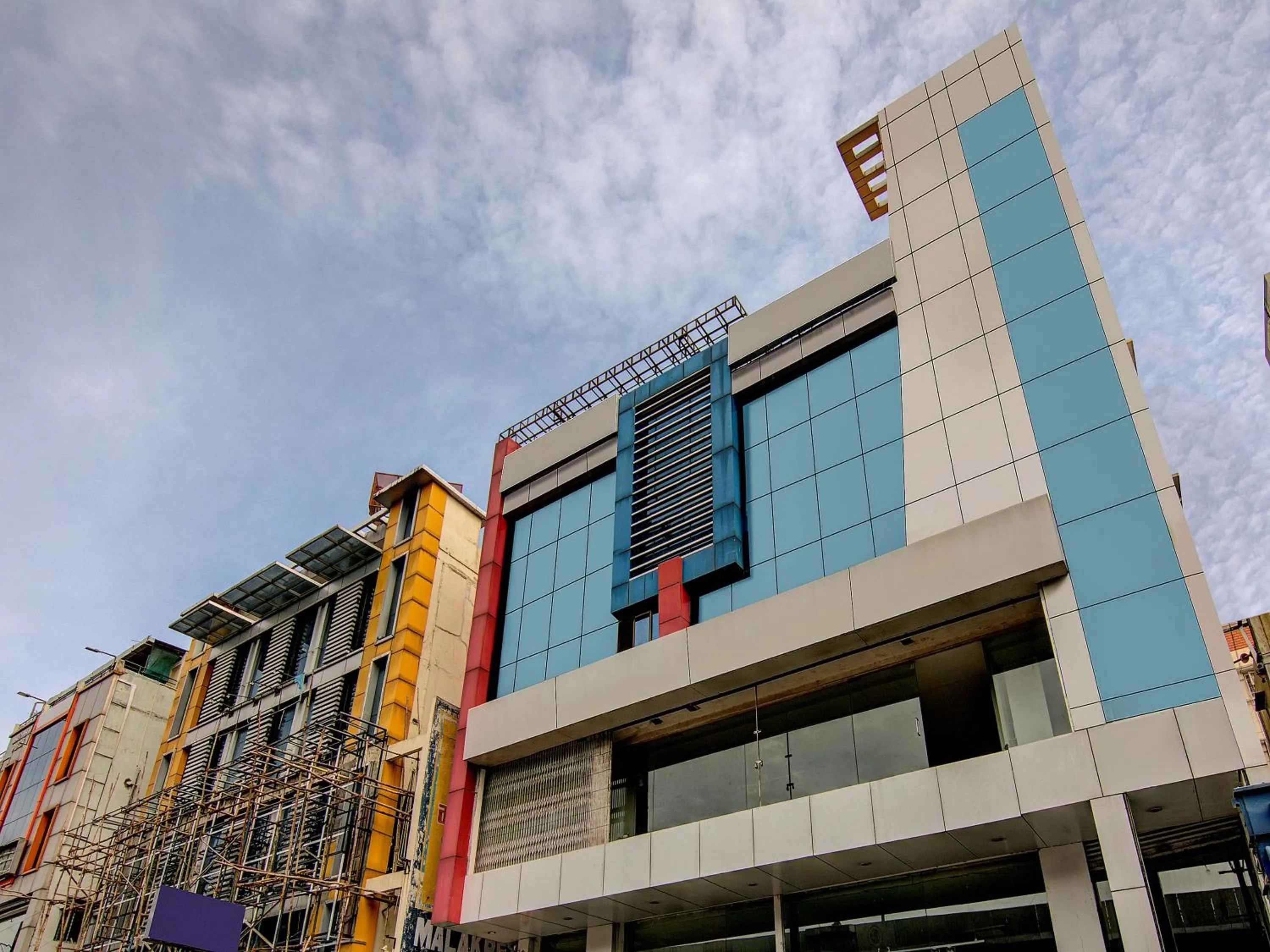 Facade/entrance, Property Building in Hotel O Mayur's Residency Near Malkpet