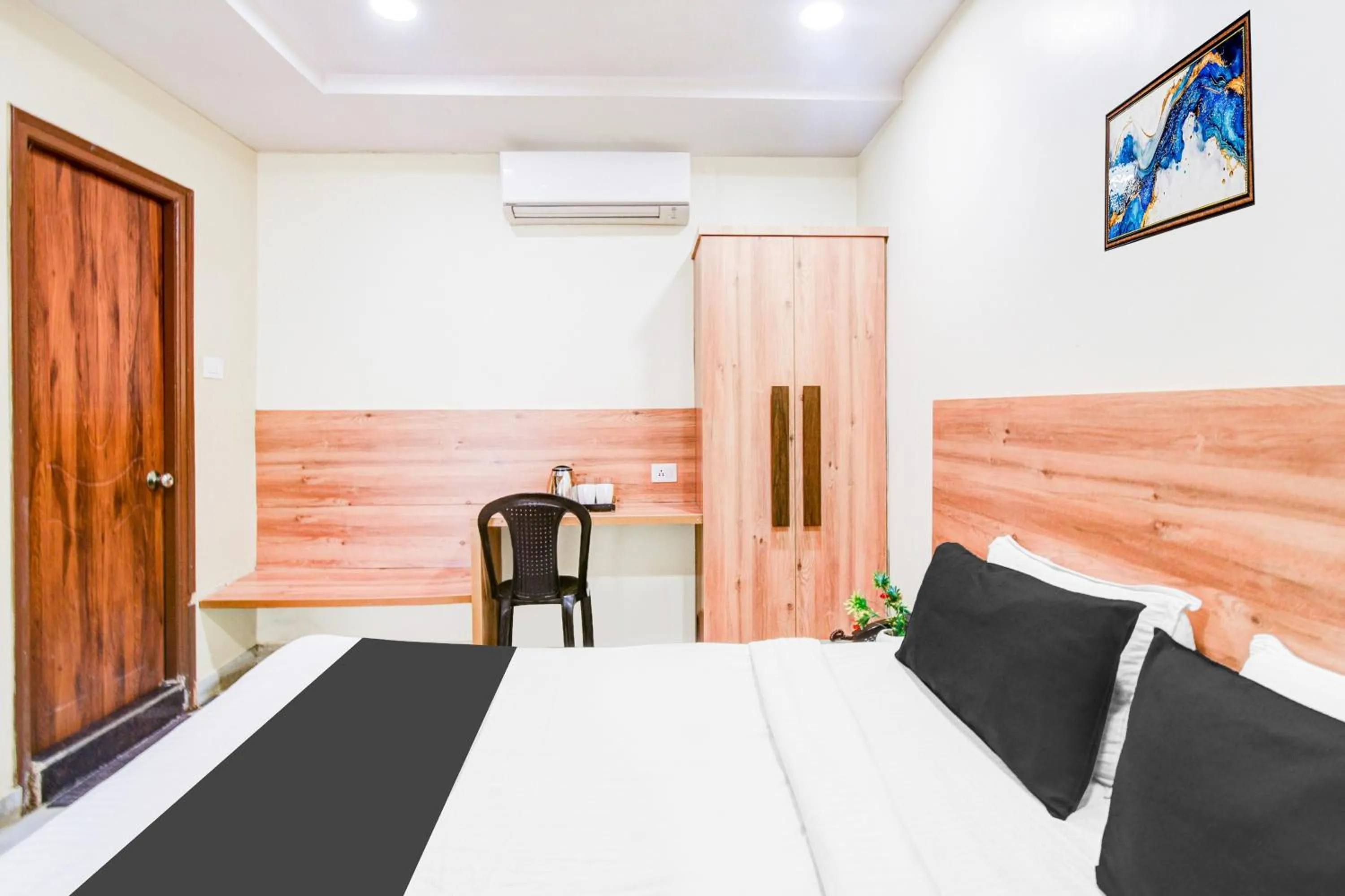 Bedroom, Bed in Super Townhouse Townvilla Guesthouse