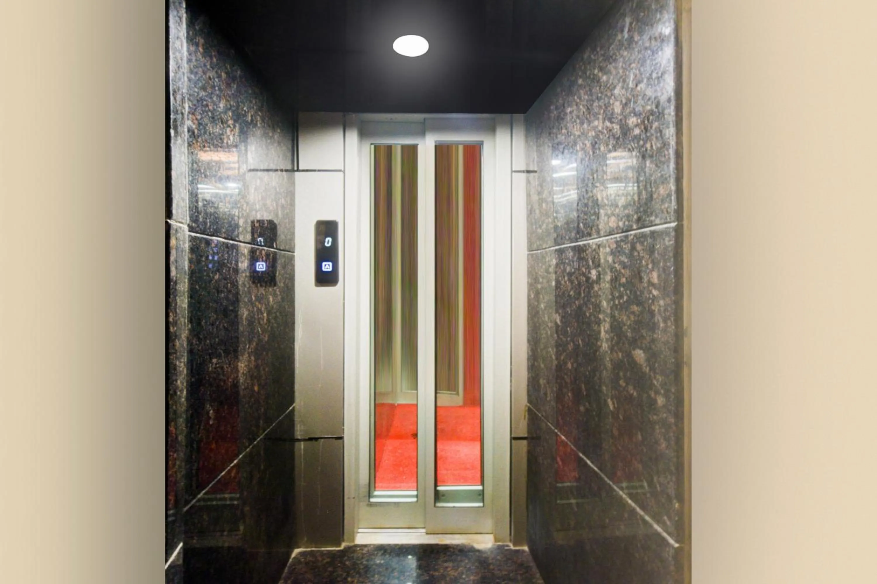 Lobby or reception in Super Townhouse Townvilla Guesthouse