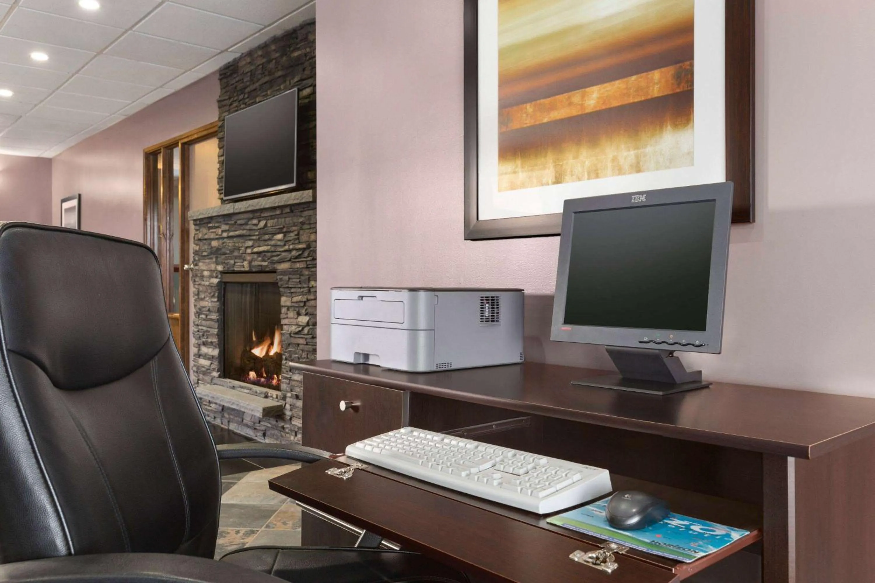 Business facilities in Travelodge by Wyndham Meadow Lake