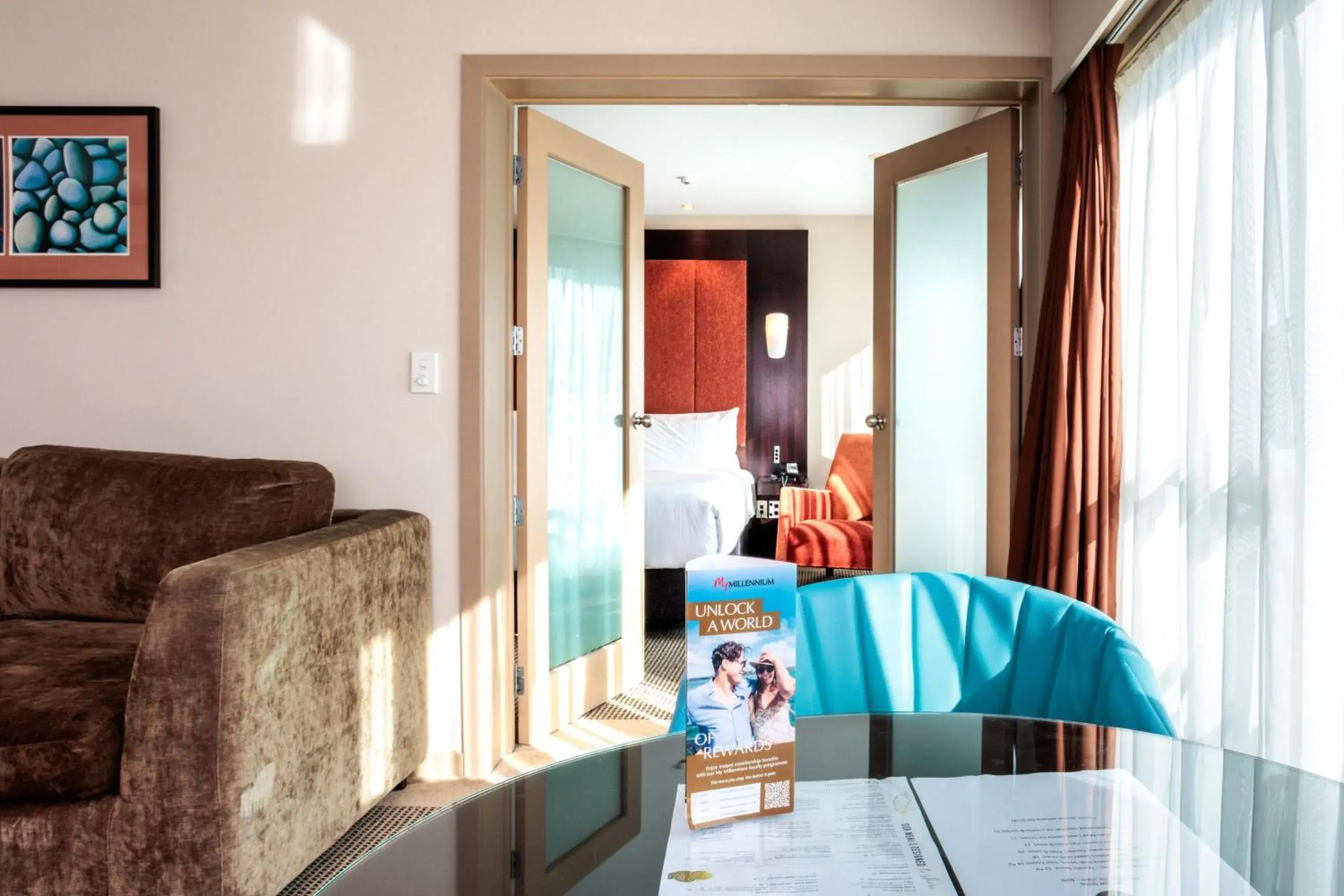 Living room in Copthorne Hotel Wellington, Oriental Bay Living room in Copthorne Hotel Wellington, Oriental Bay