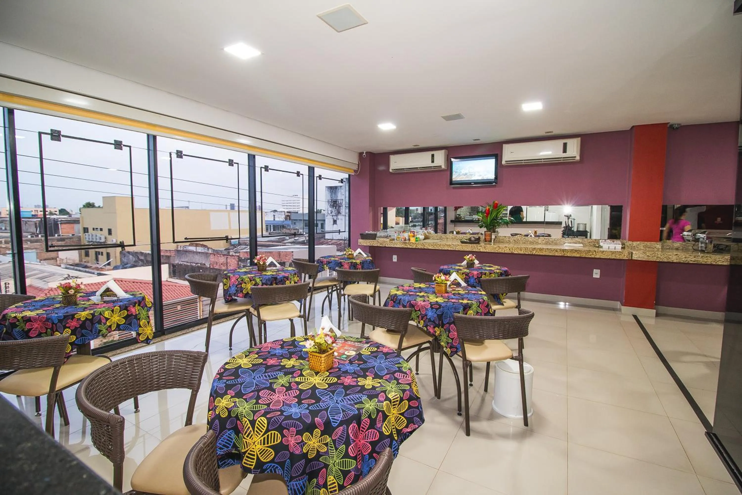 Restaurant/places to eat in Hotel Nativo