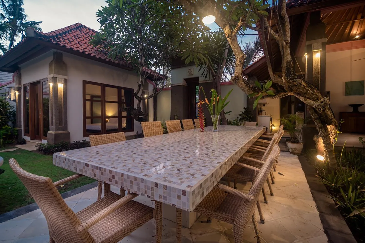 Dining area in Georgina Estate by Villas Direct Bali