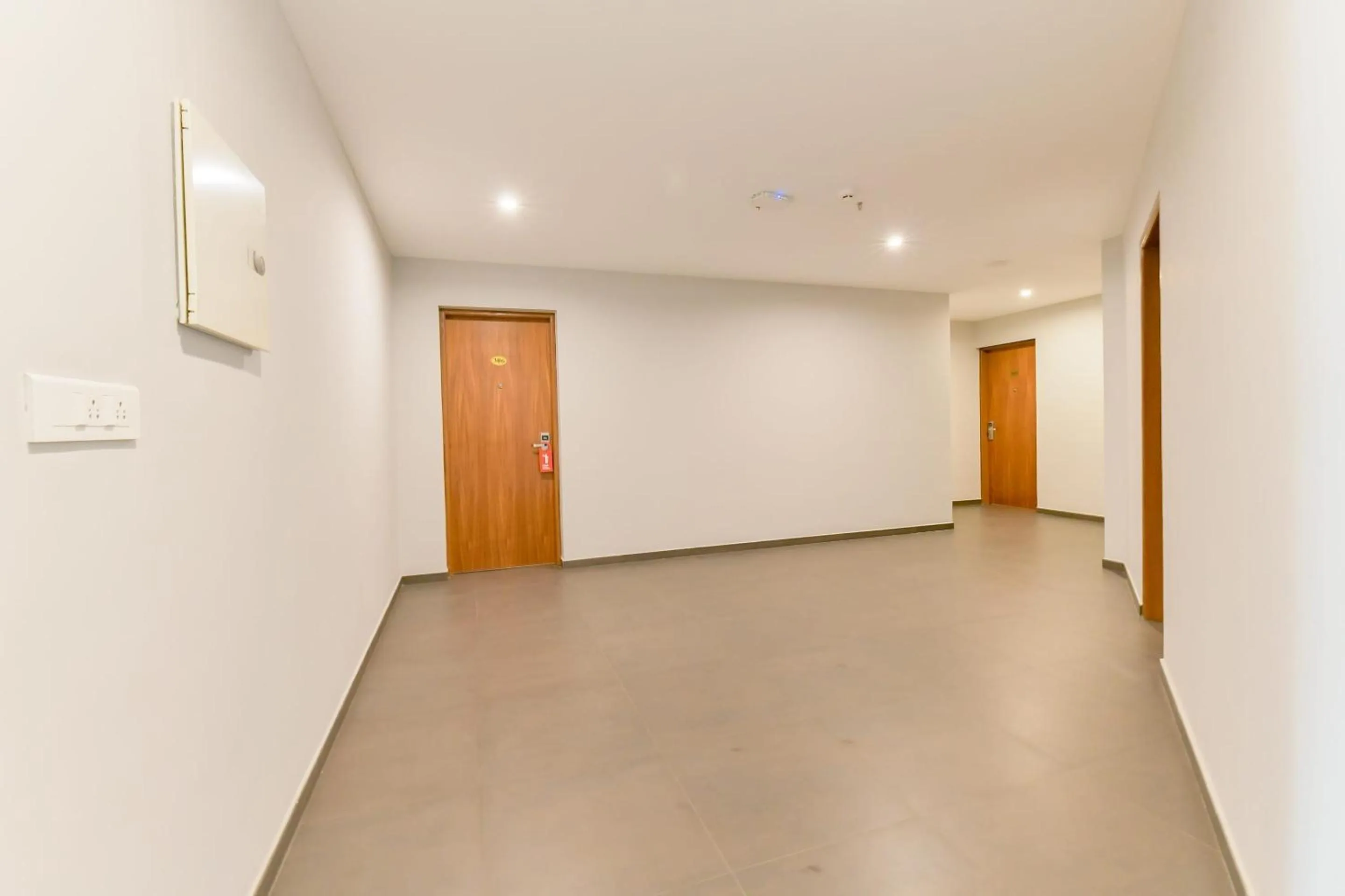 Lobby or reception in Super Townhouse Edassery Blue Bells