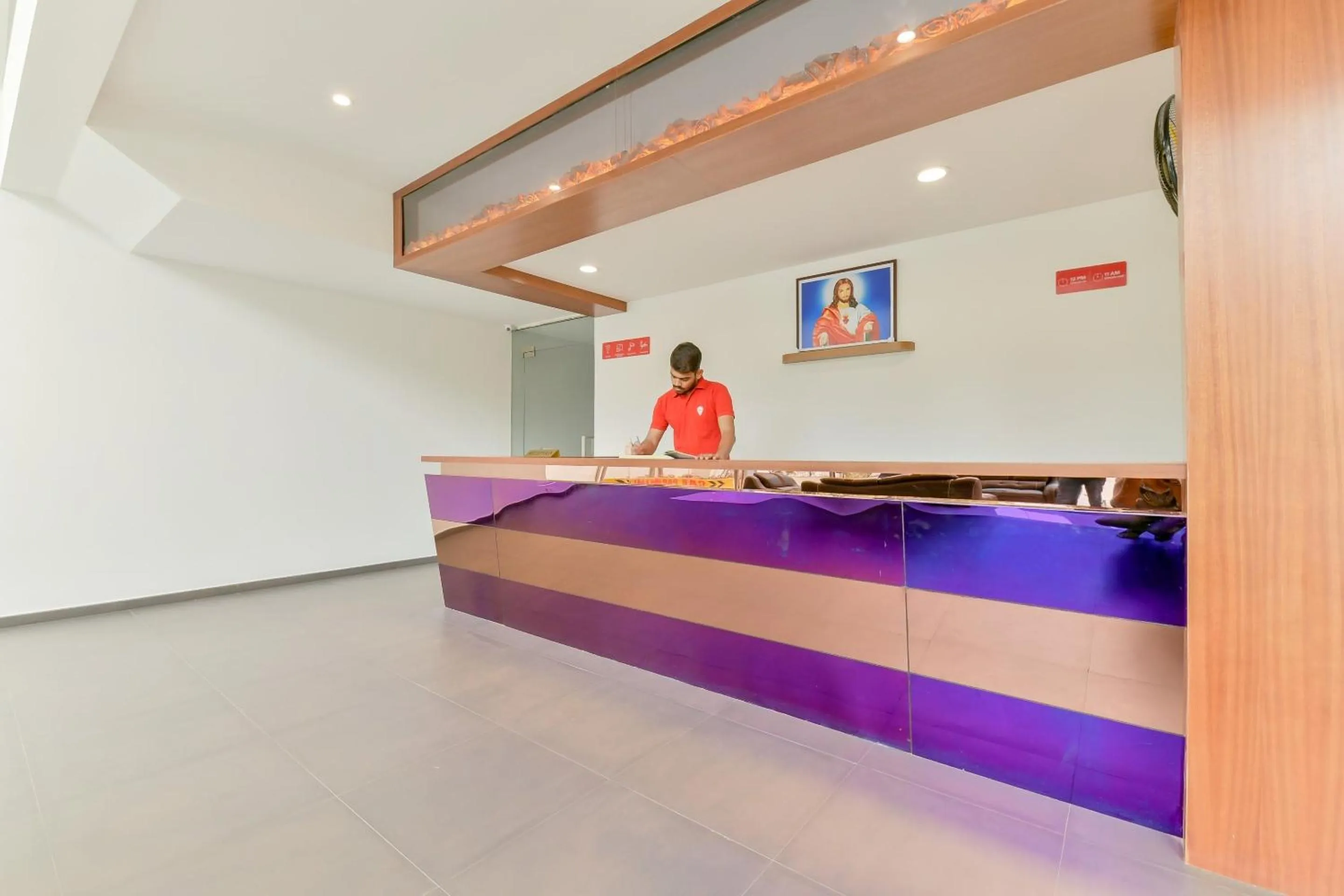 Lobby or reception in Super Townhouse Edassery Blue Bells