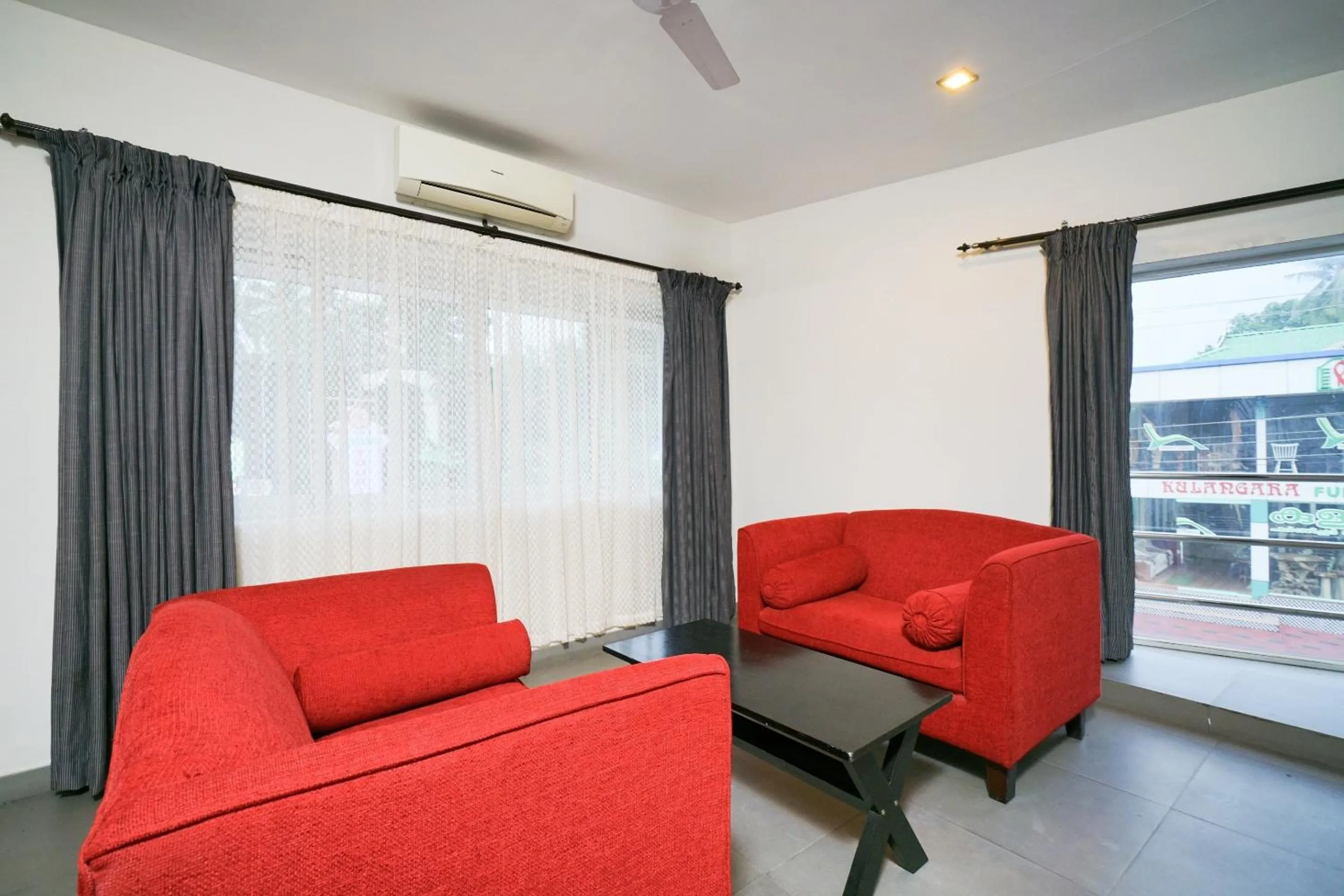 Bedroom in Super Townhouse Mookkannoor Tourist Home